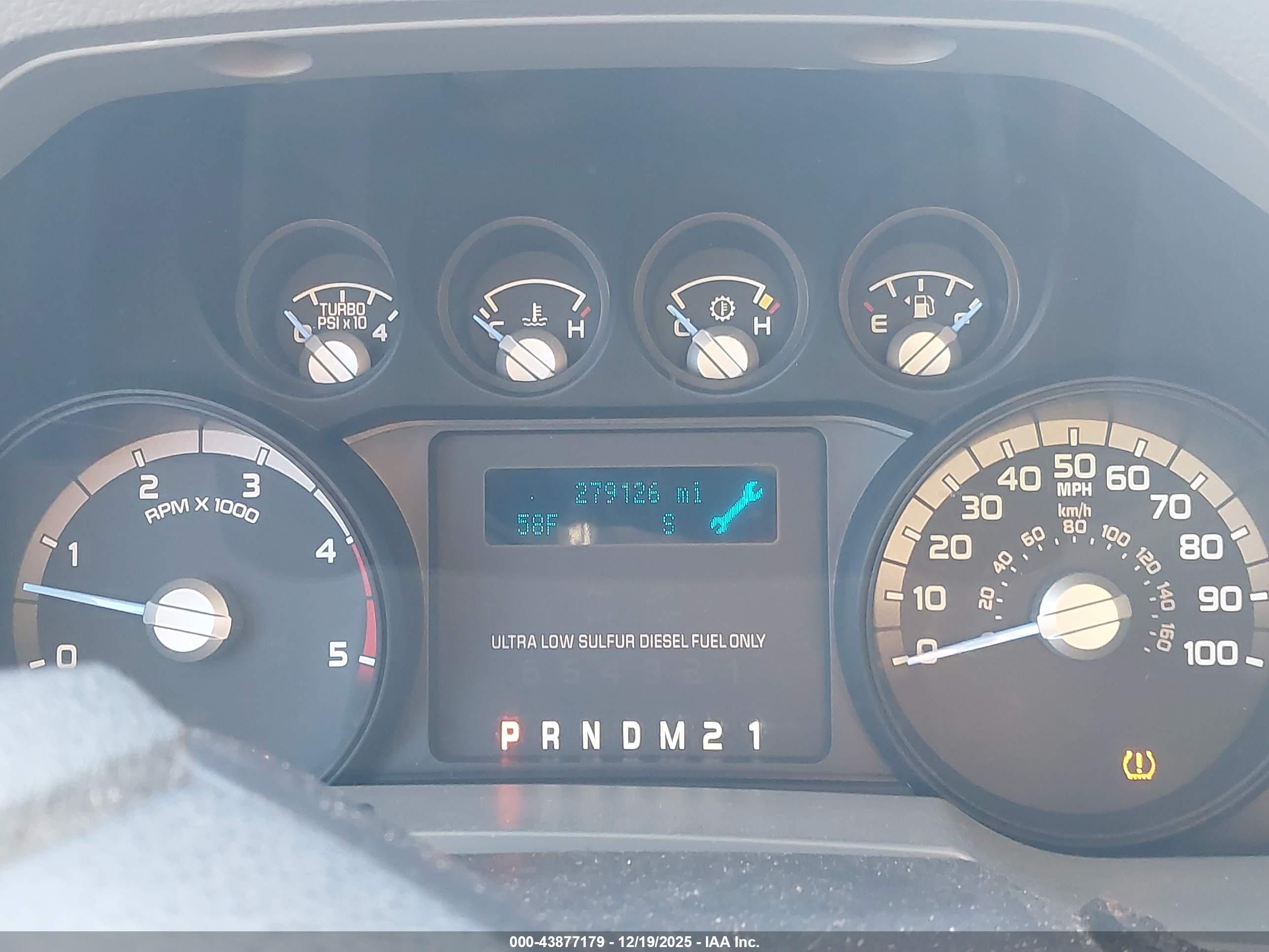 FORD F-350 image 6