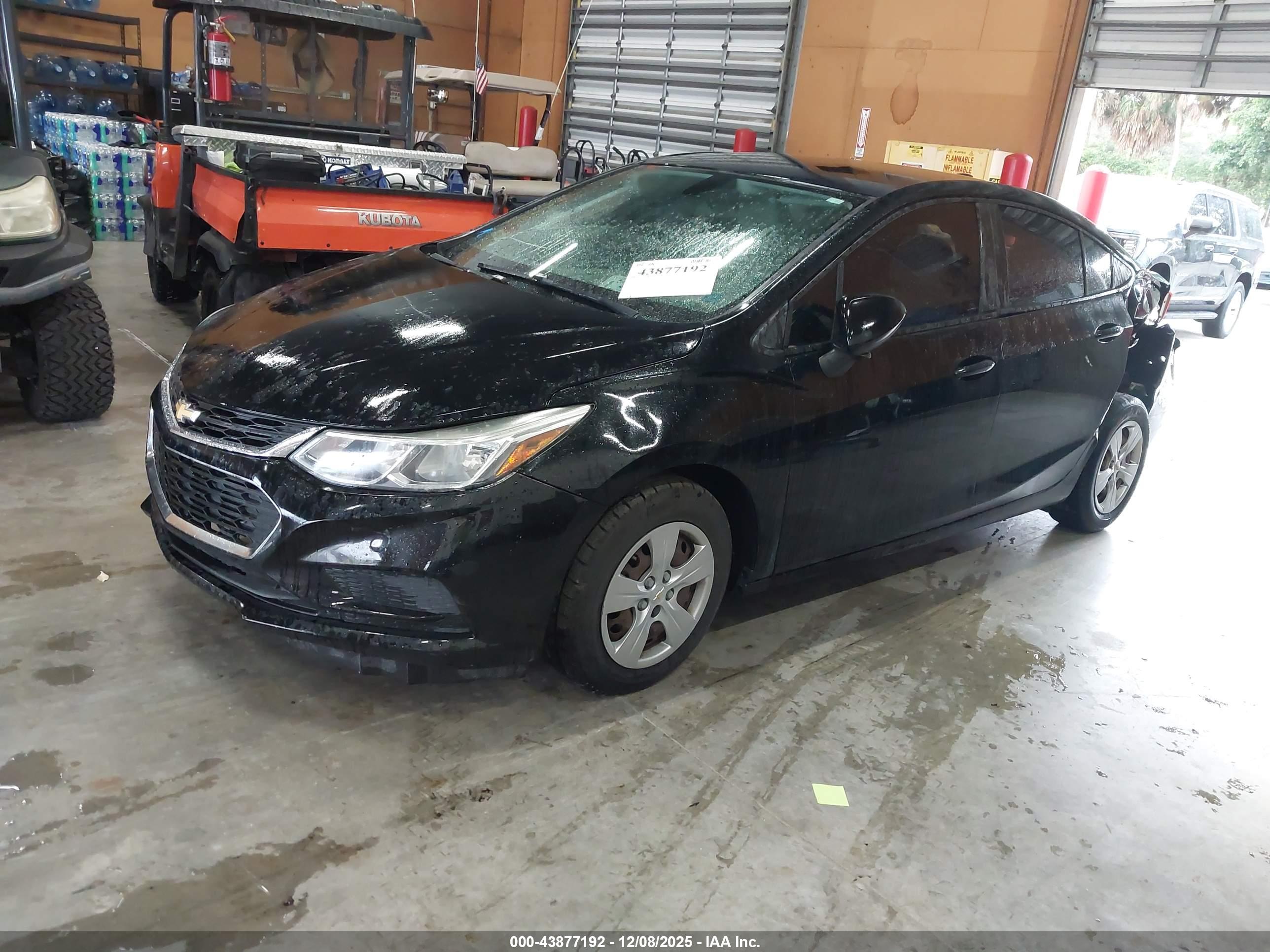 CHEVROLET CRUZE image 2