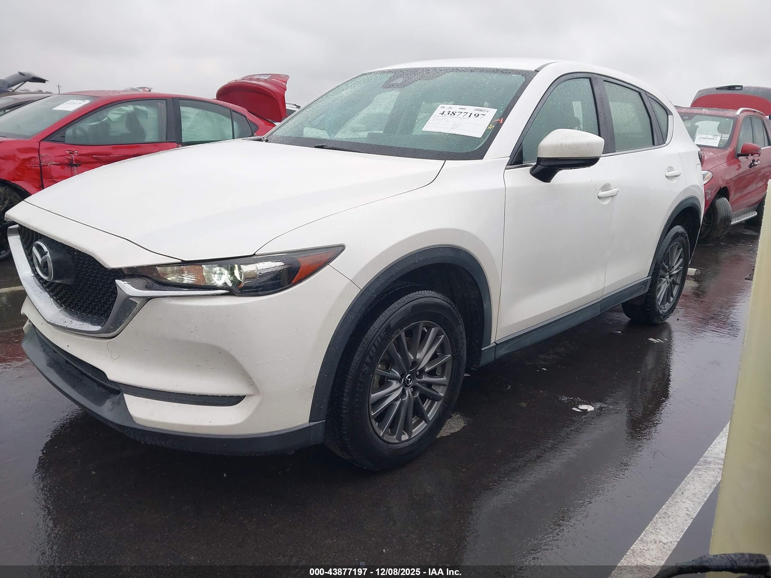 MAZDA CX-5 image 2