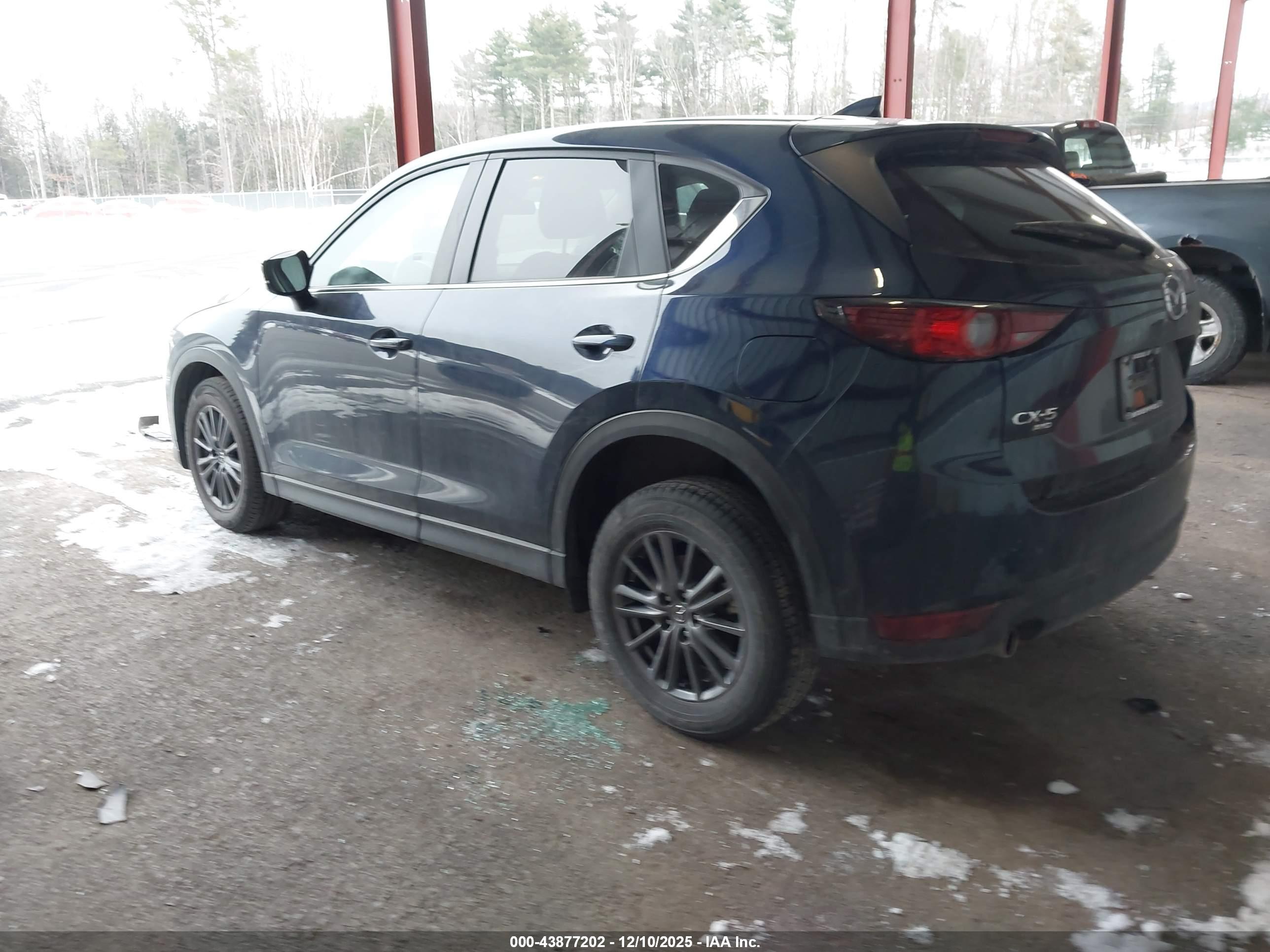 MAZDA CX-5 image 3
