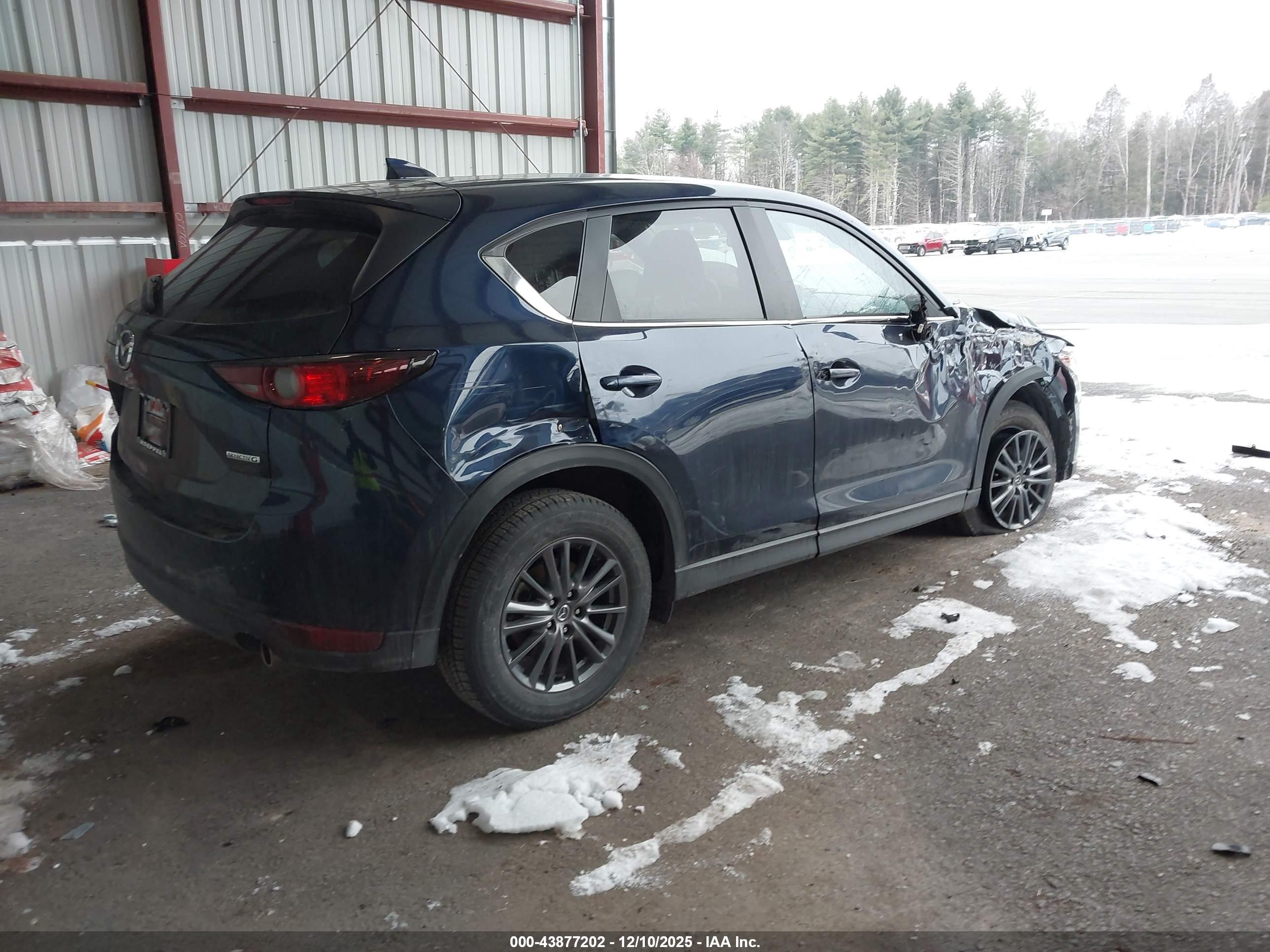 MAZDA CX-5 image 4