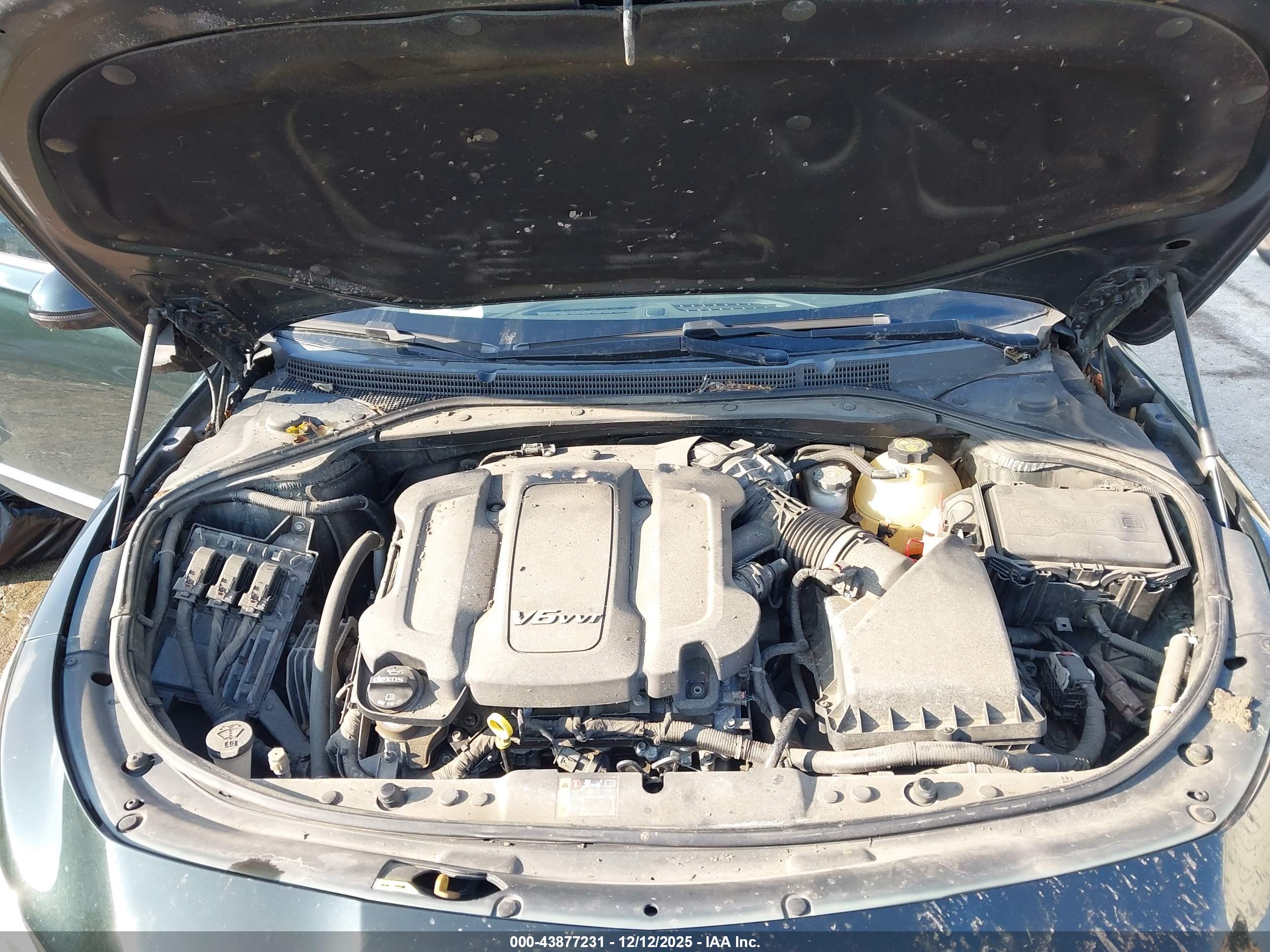 BUICK LACROSSE image 10