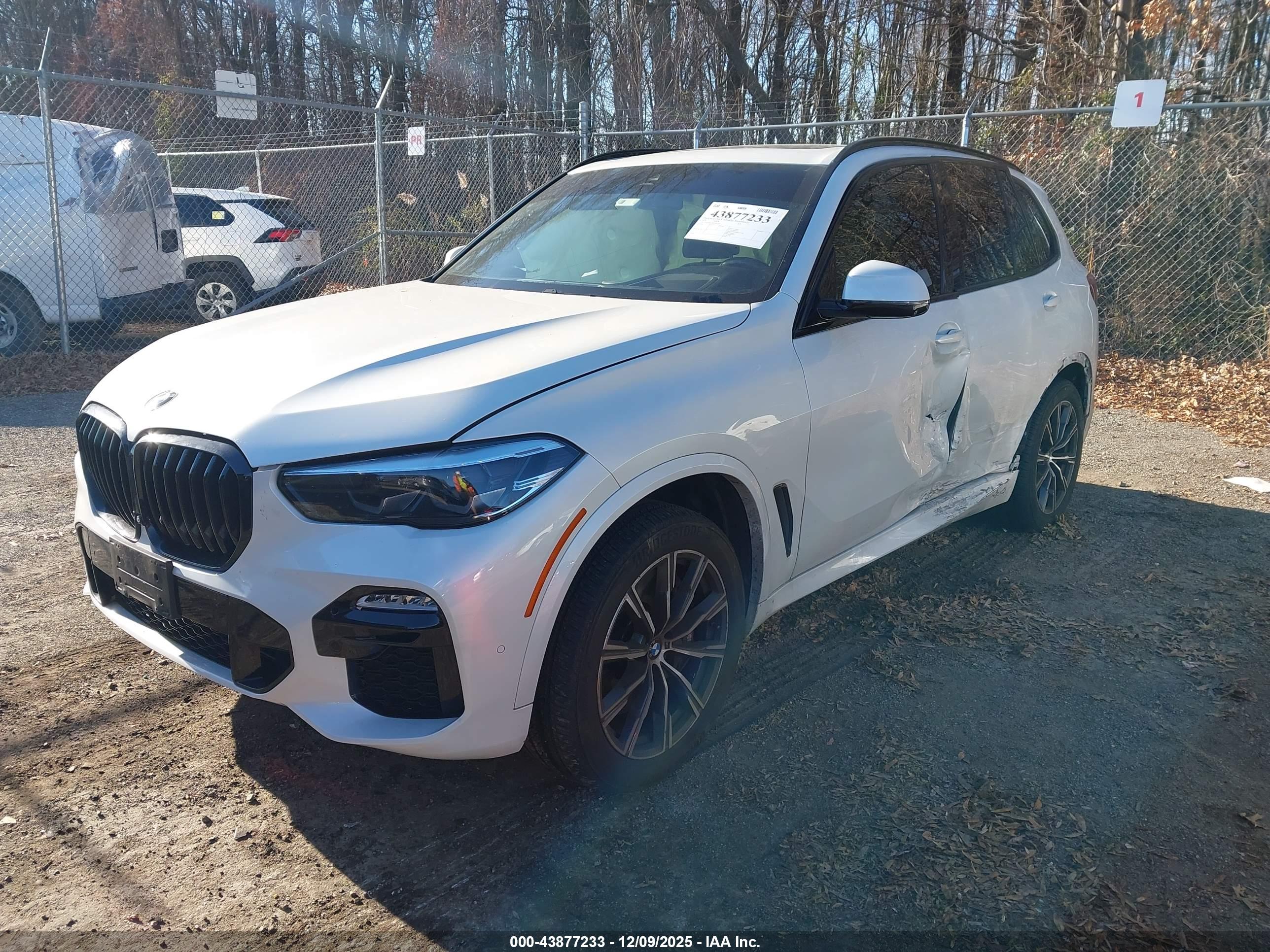 BMW X5 image 2