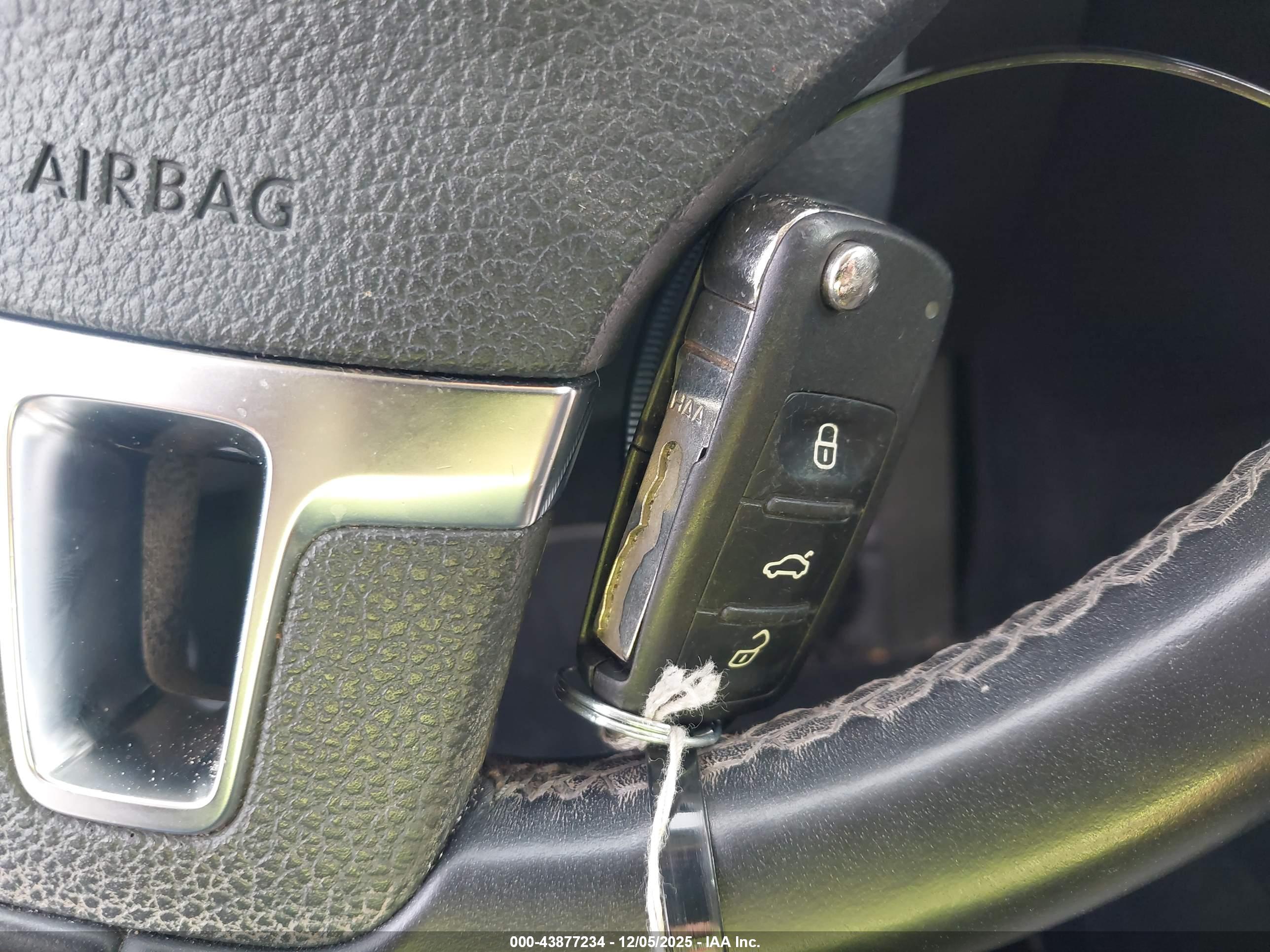 VOLKSWAGEN JETTA image 11