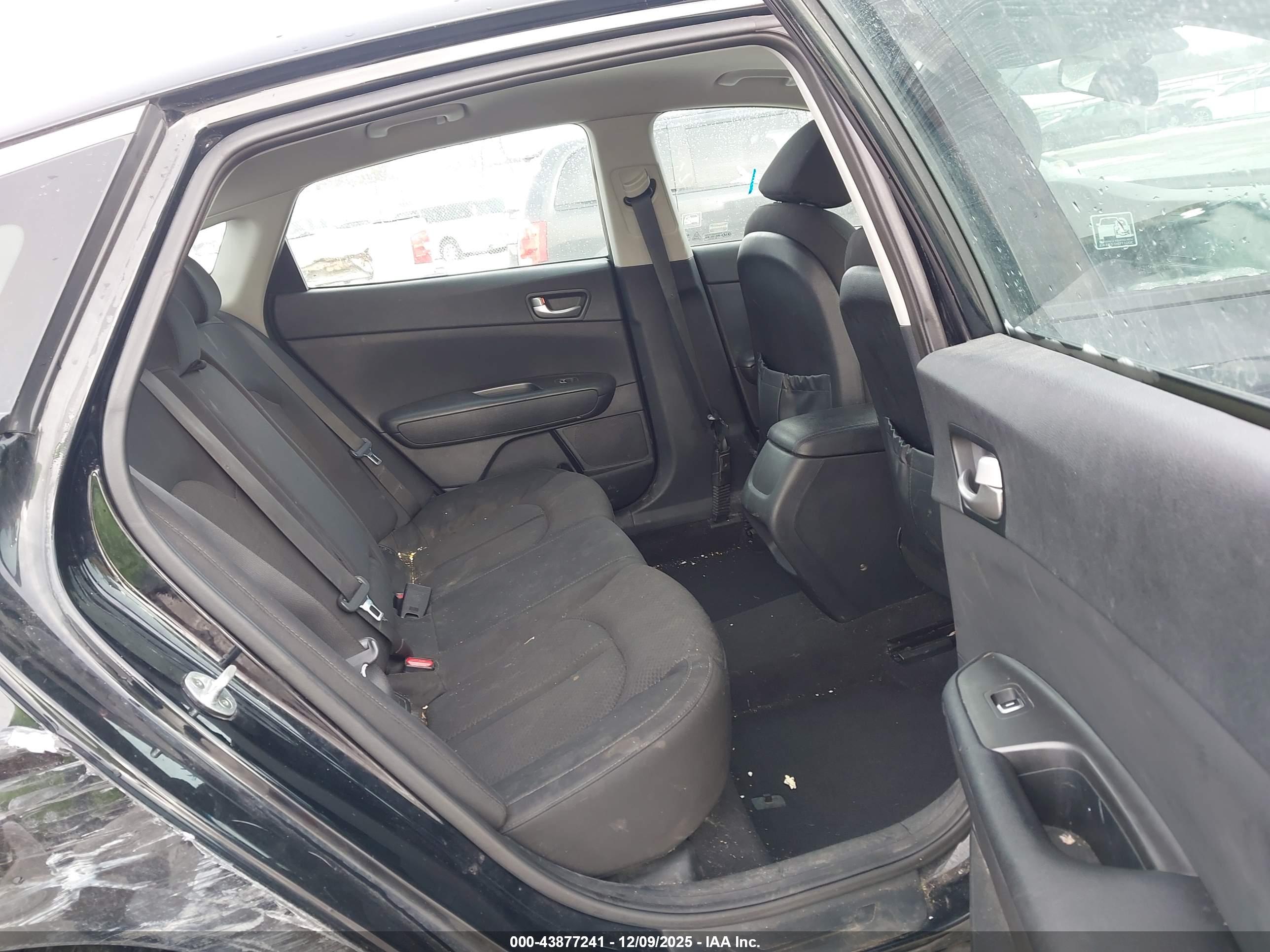KIA OPTIMA image 8