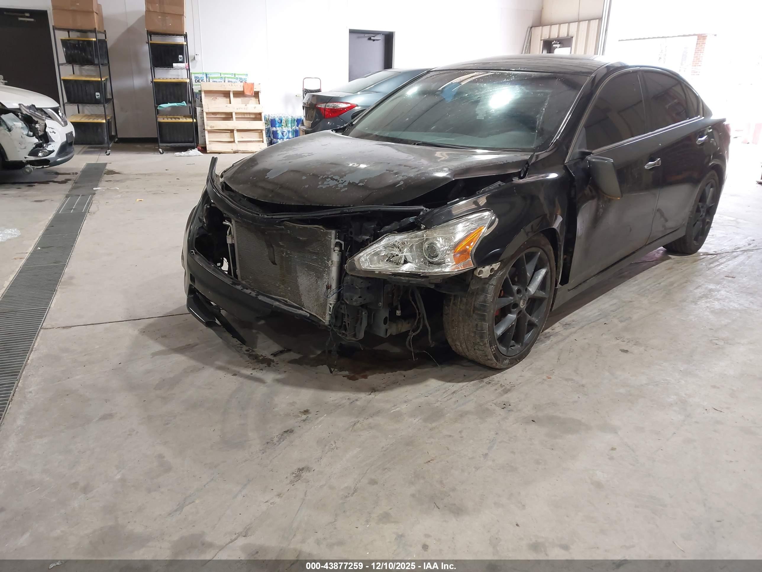 NISSAN ALTIMA image 2