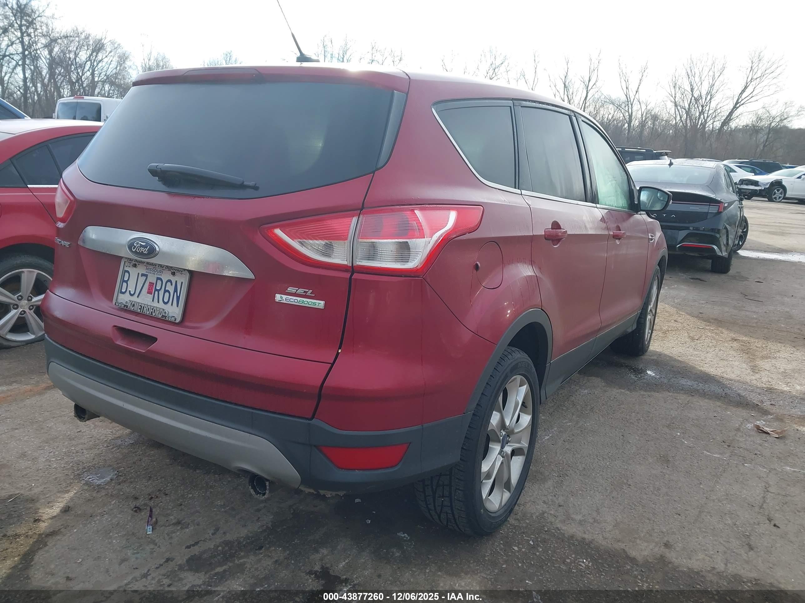 FORD ESCAPE image 4