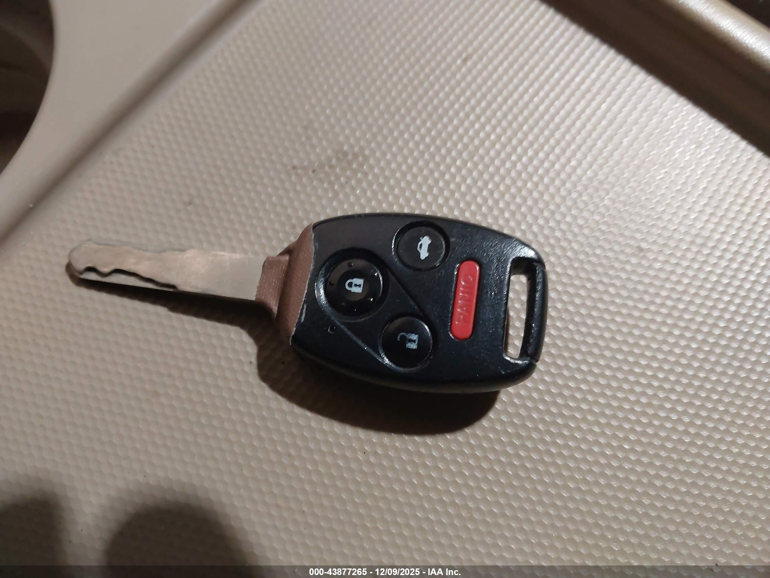 HONDA CR-V image 11