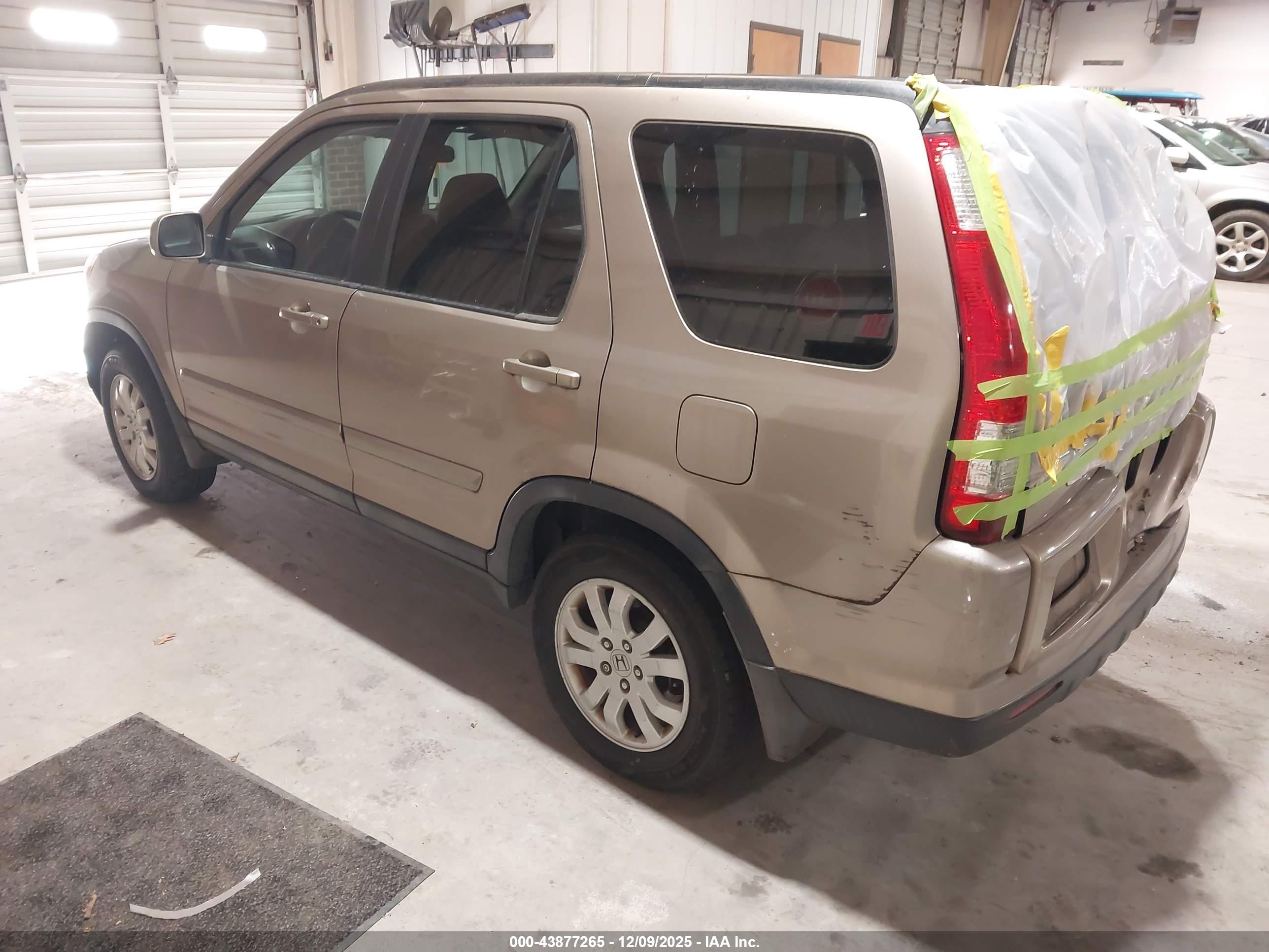 HONDA CR-V image 3