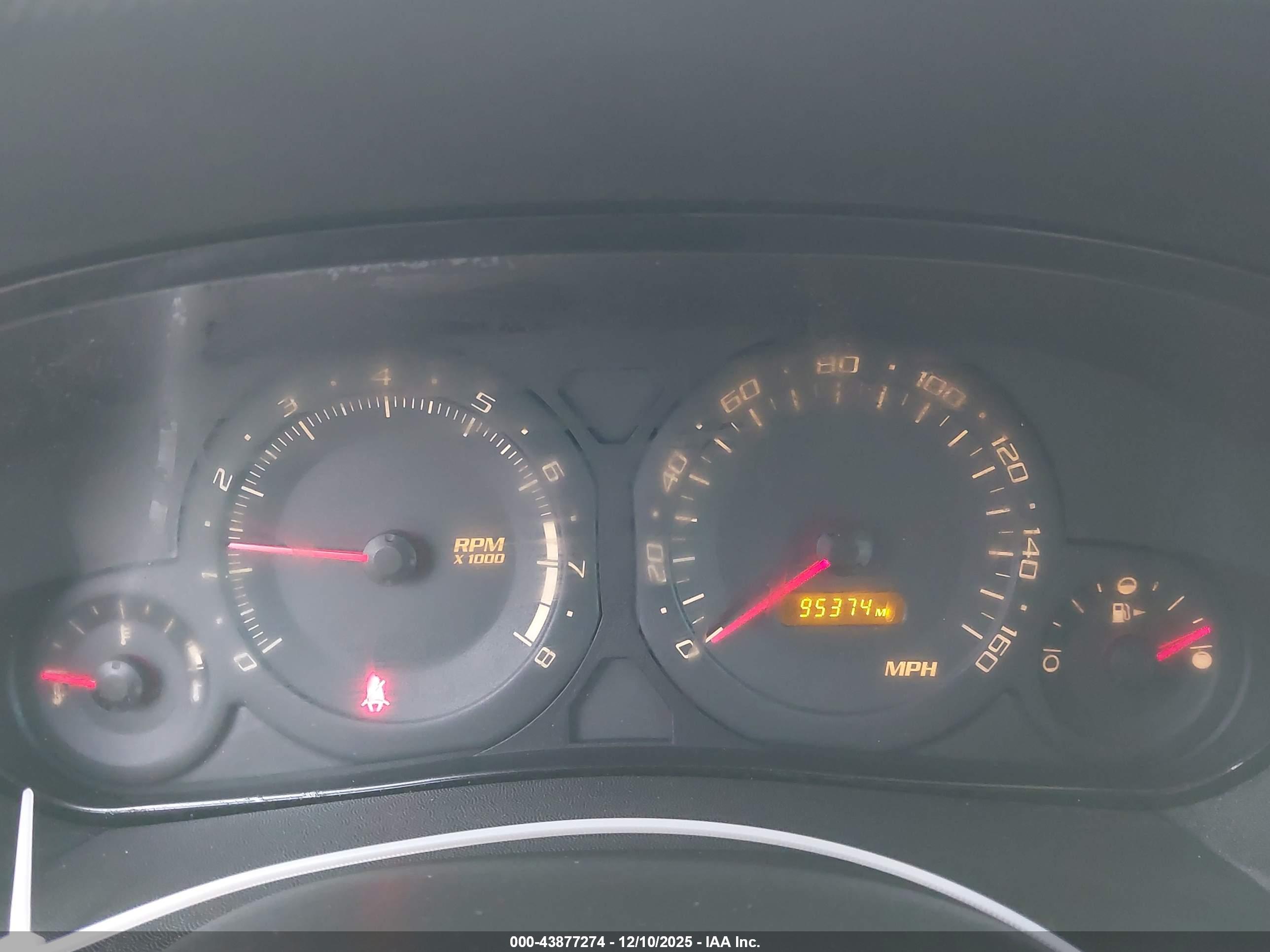 CADILLAC SRX image 7
