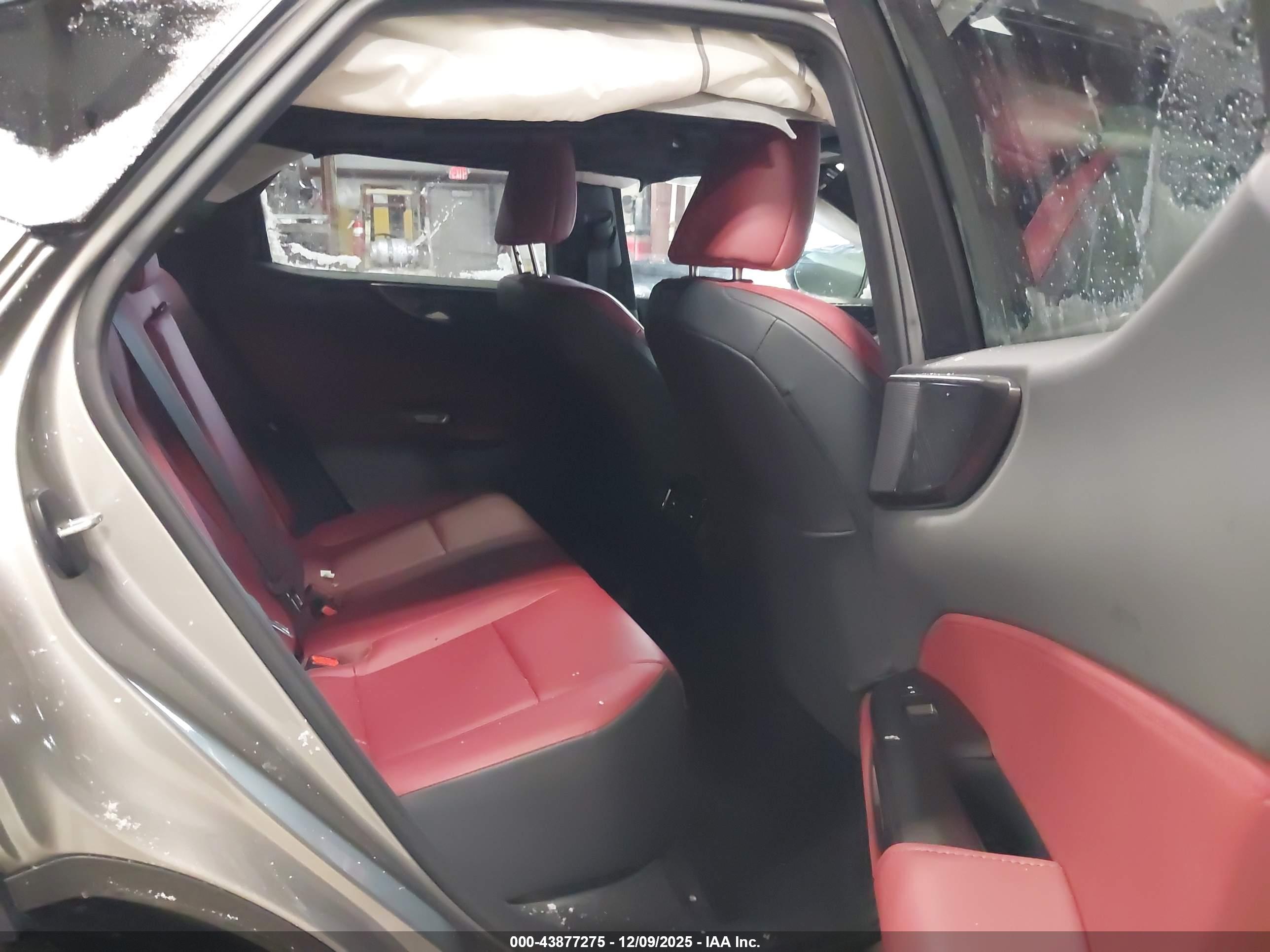 LEXUS NX image 8