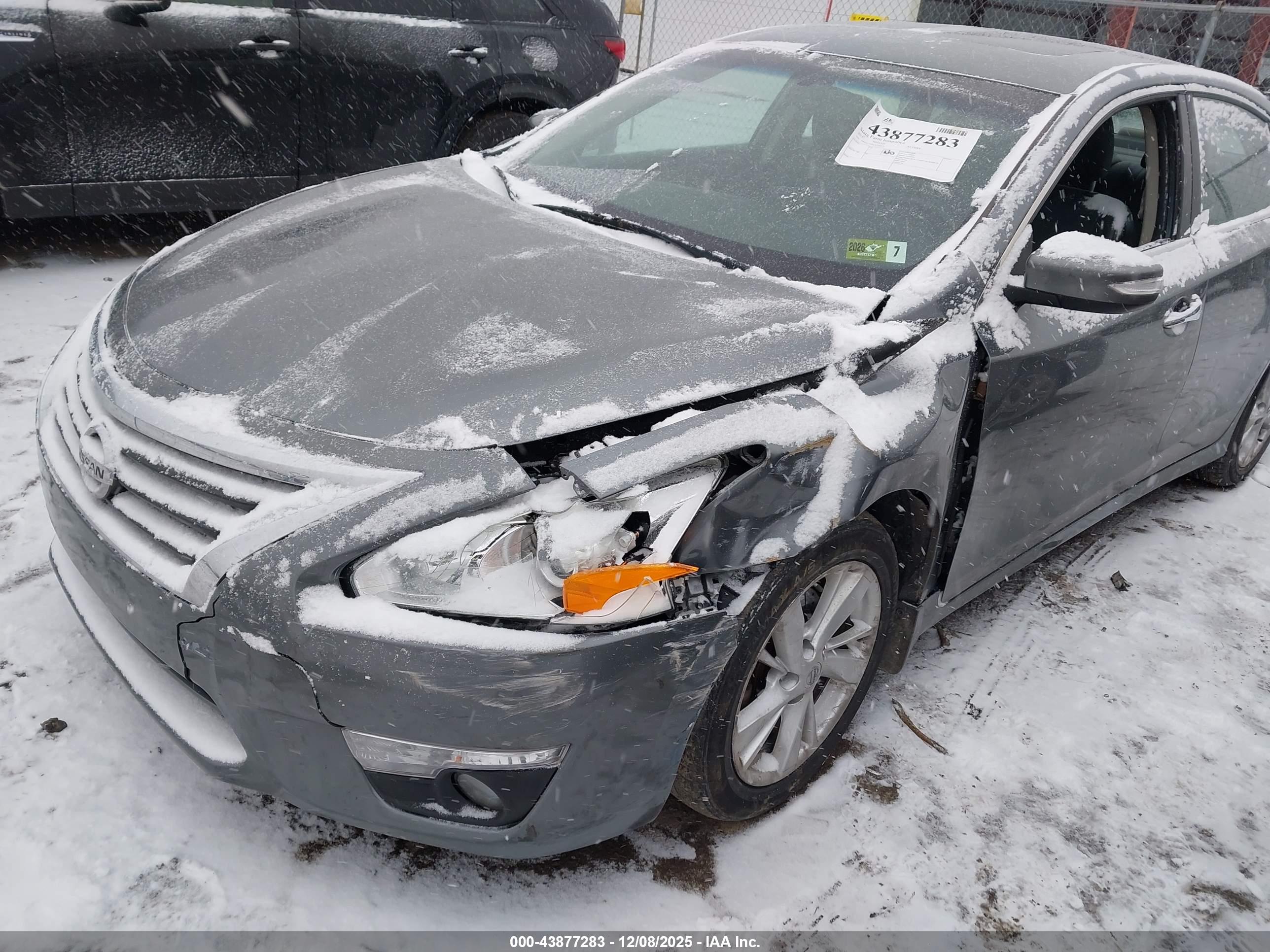 NISSAN ALTIMA image 6