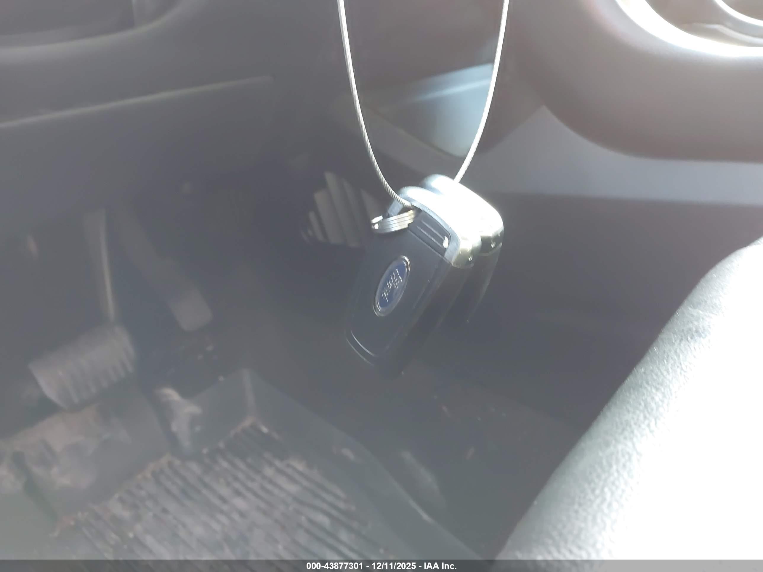 FORD EDGE image 11