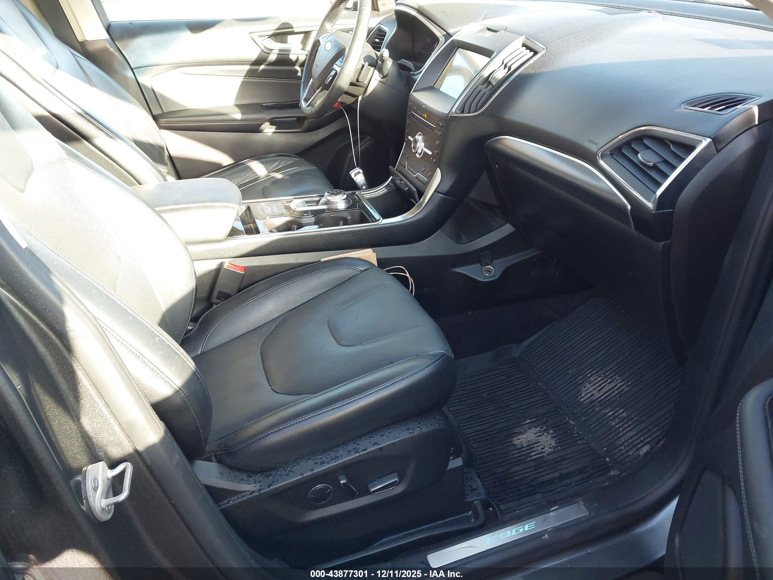 FORD EDGE image 5