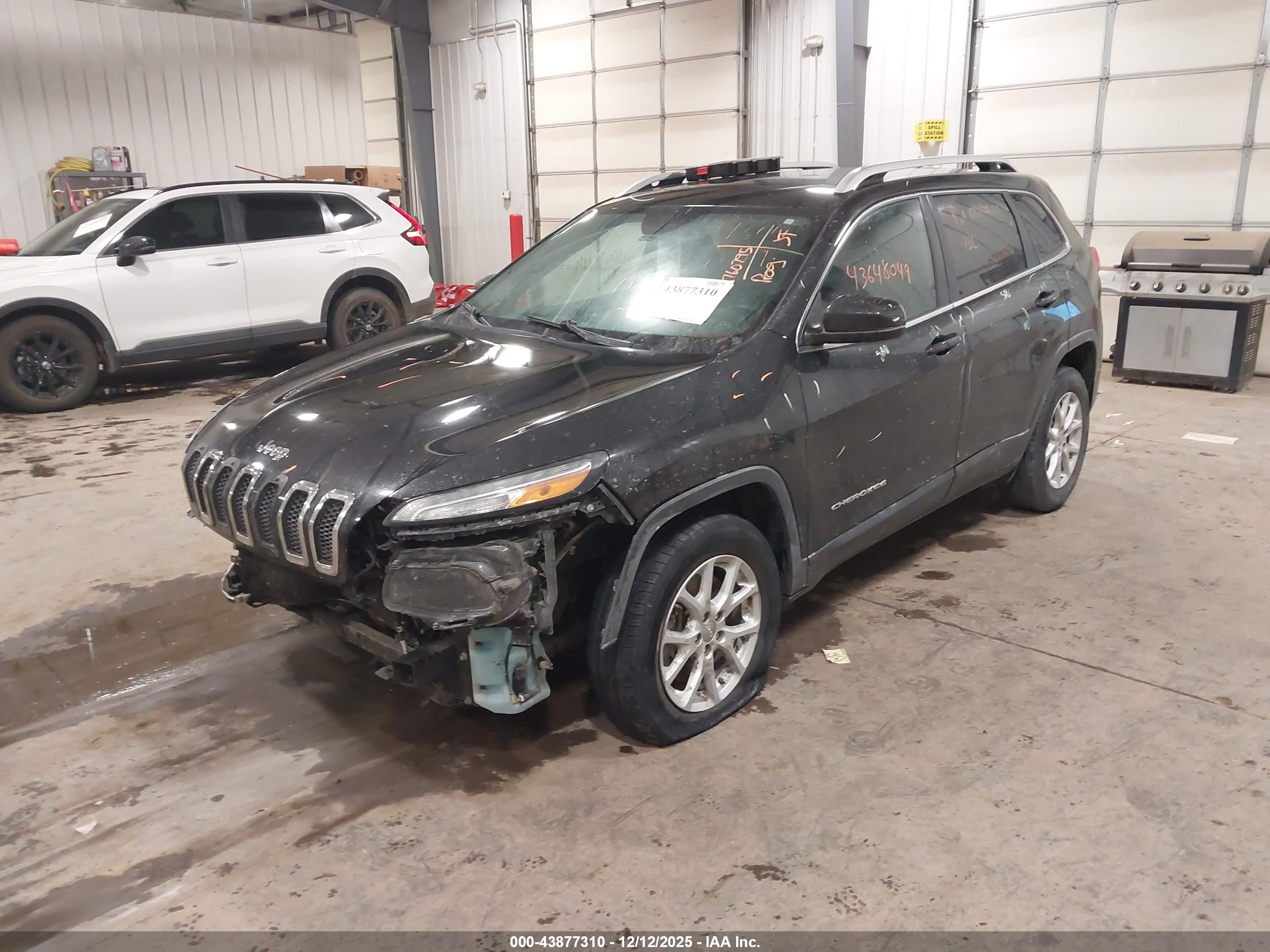 JEEP CHEROKEE image 2