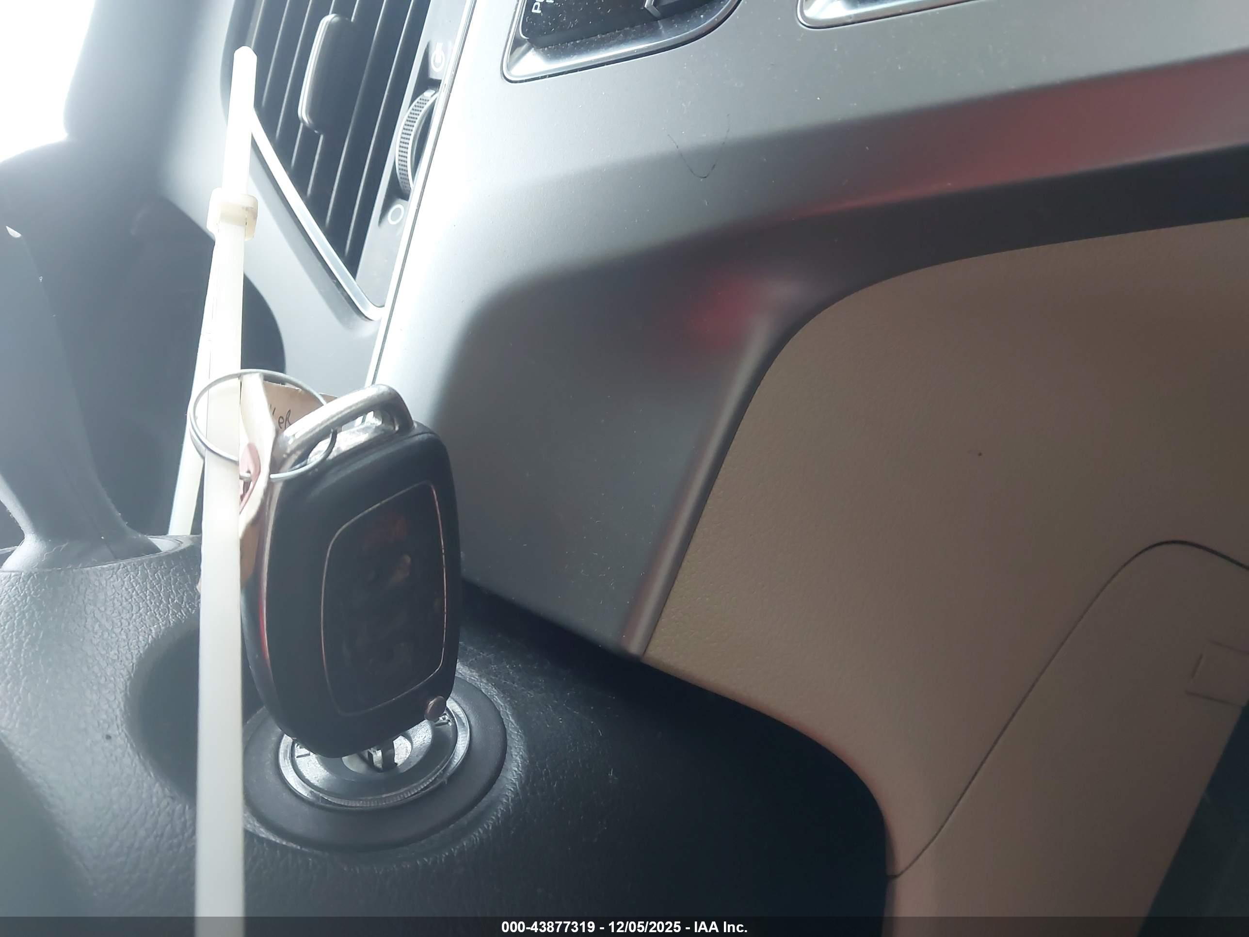 HYUNDAI SONATA image 11