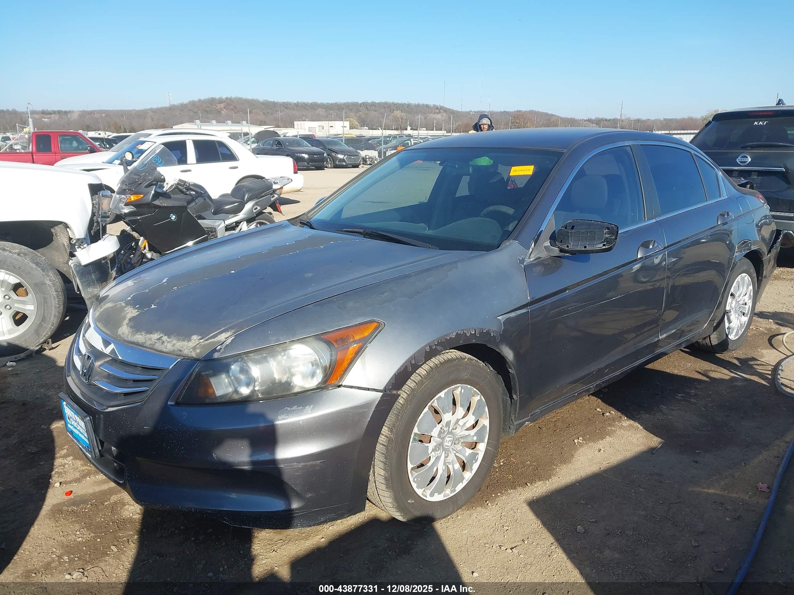 HONDA ACCORD image 2