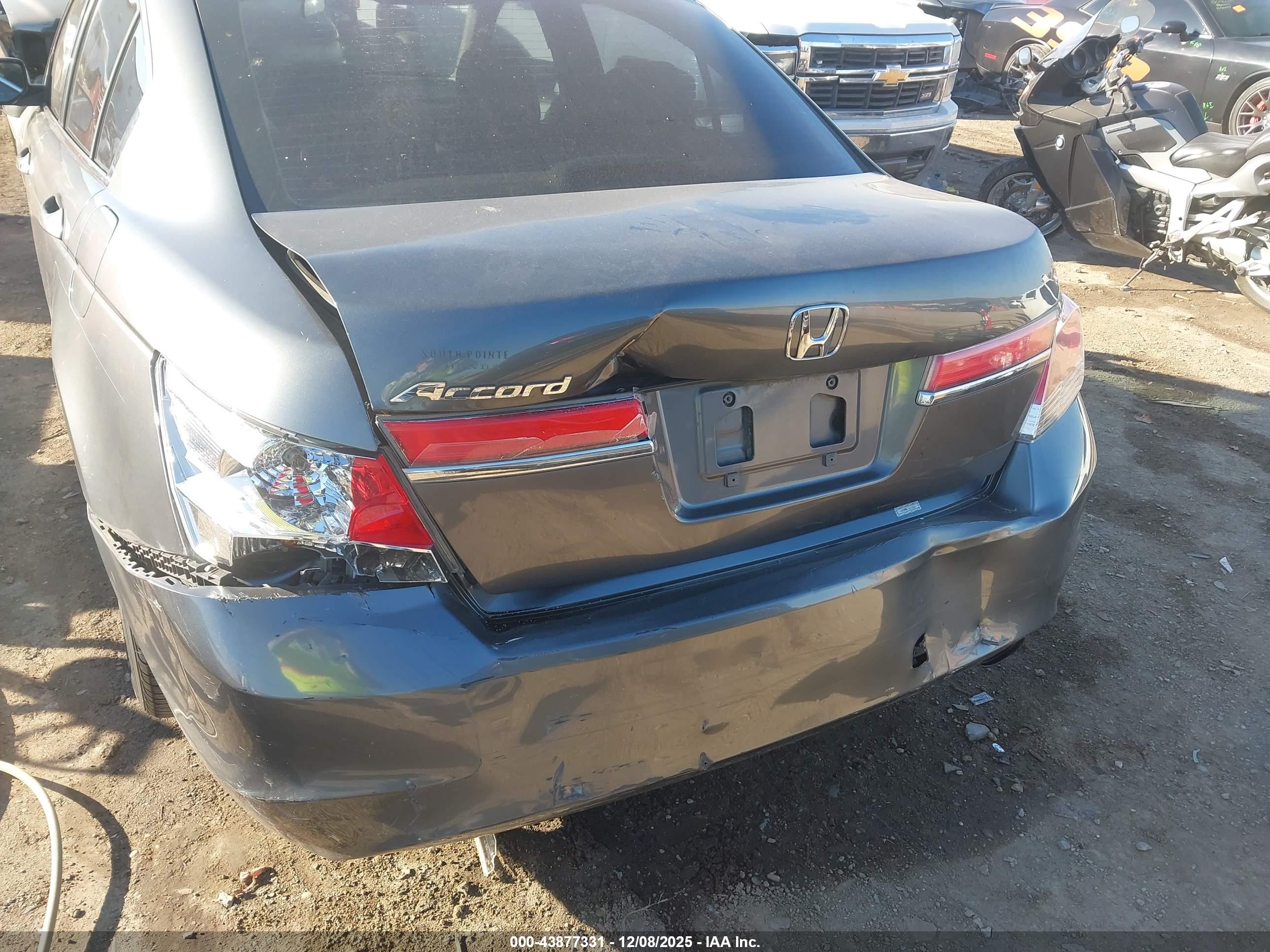 HONDA ACCORD image 6