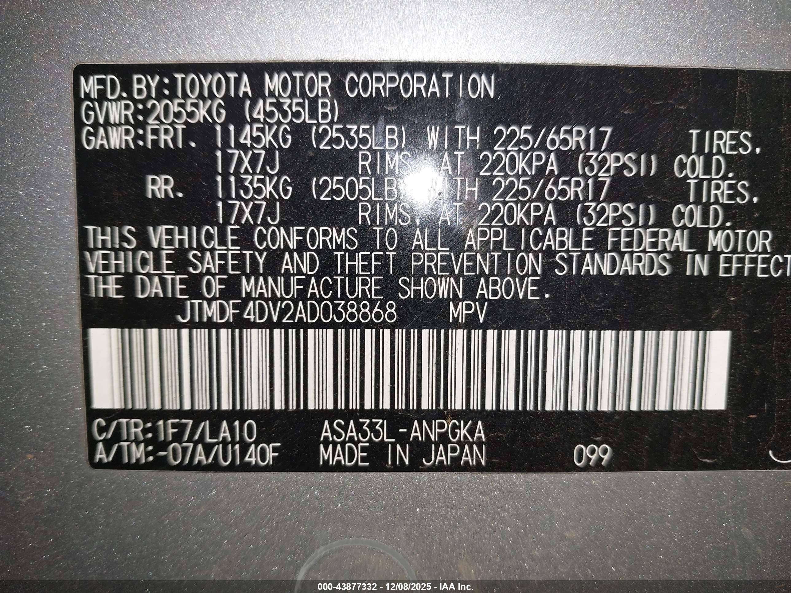 TOYOTA RAV4 image 9