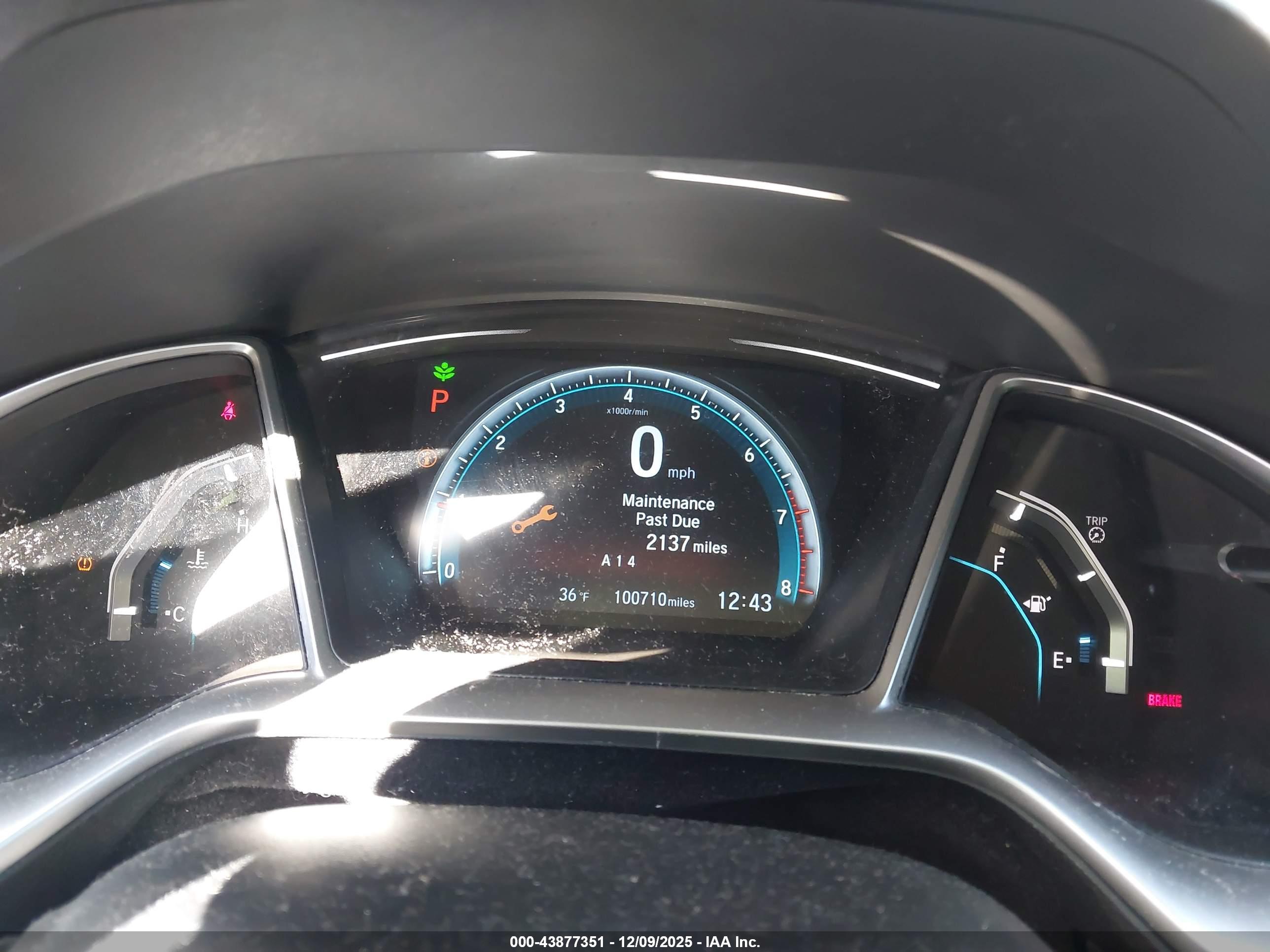HONDA CIVIC image 7