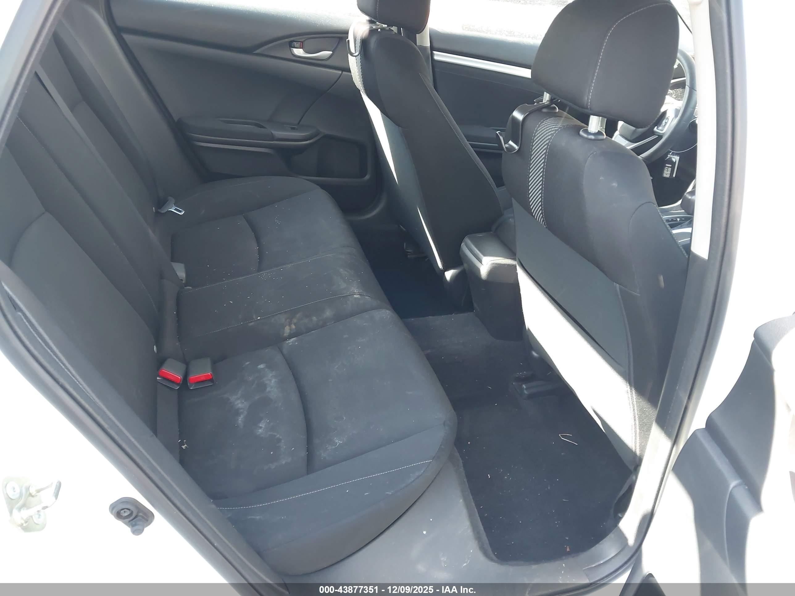 HONDA CIVIC image 8