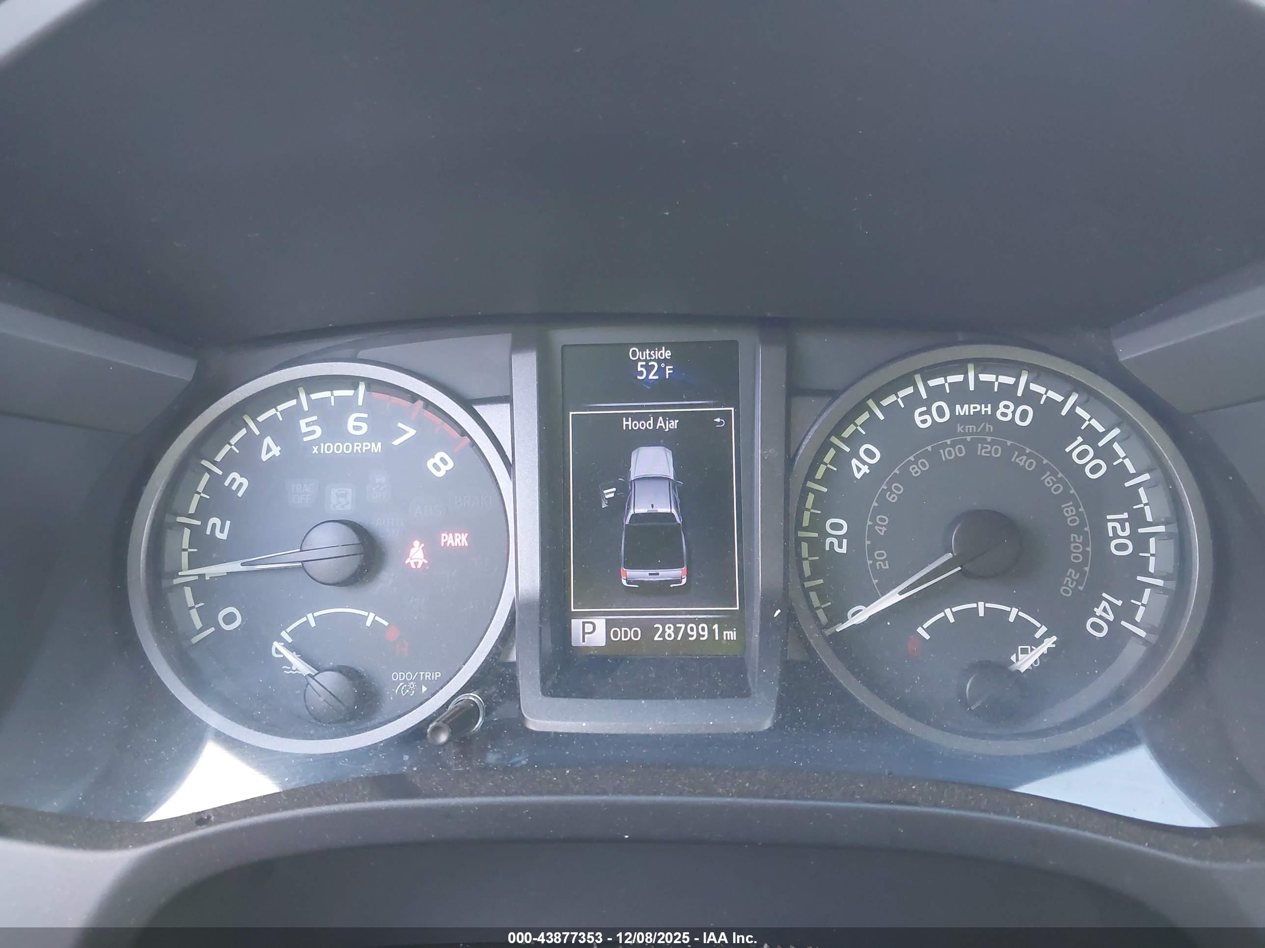 TOYOTA TACOMA image 7