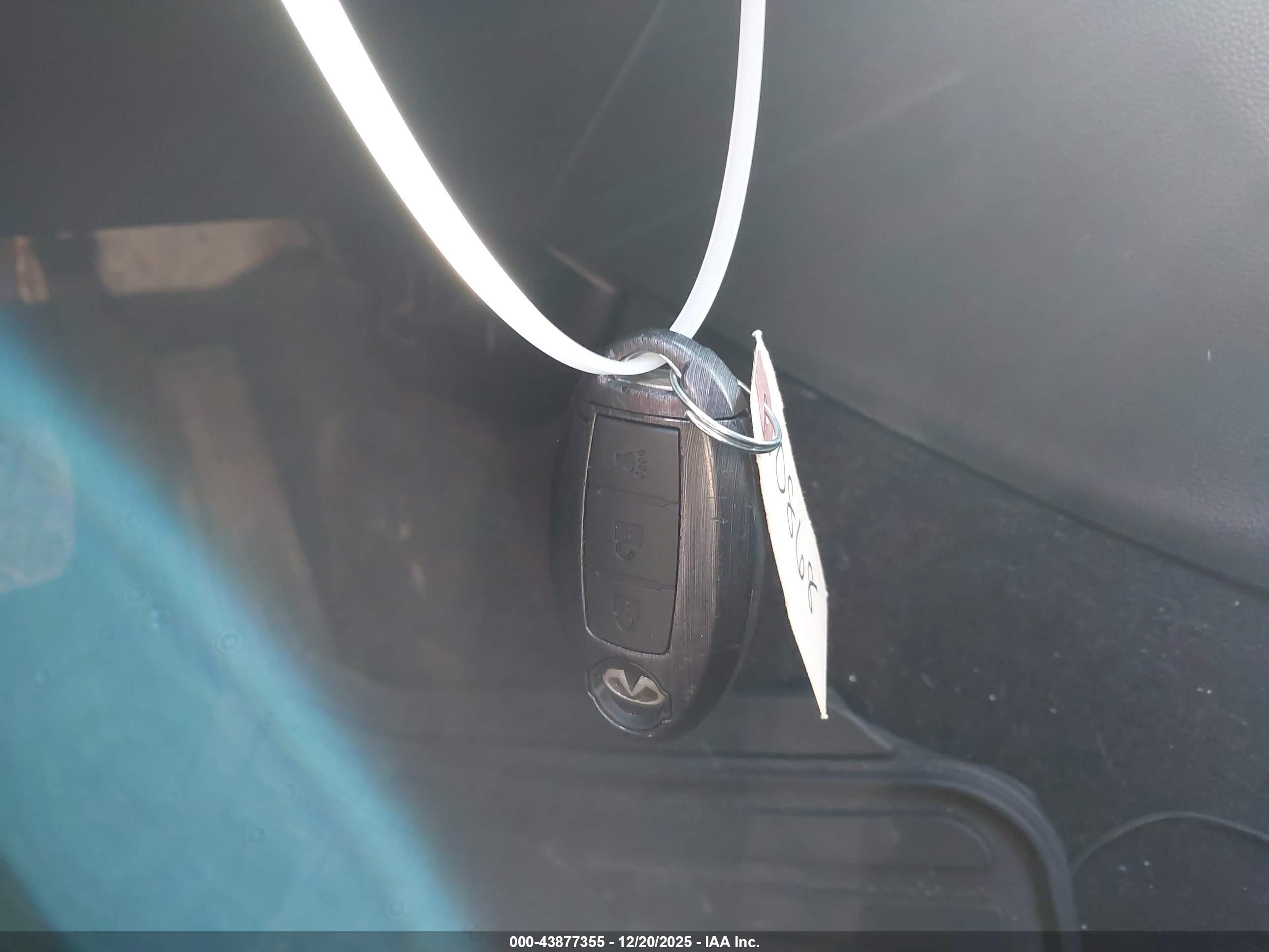INFINITI EX35 image 11