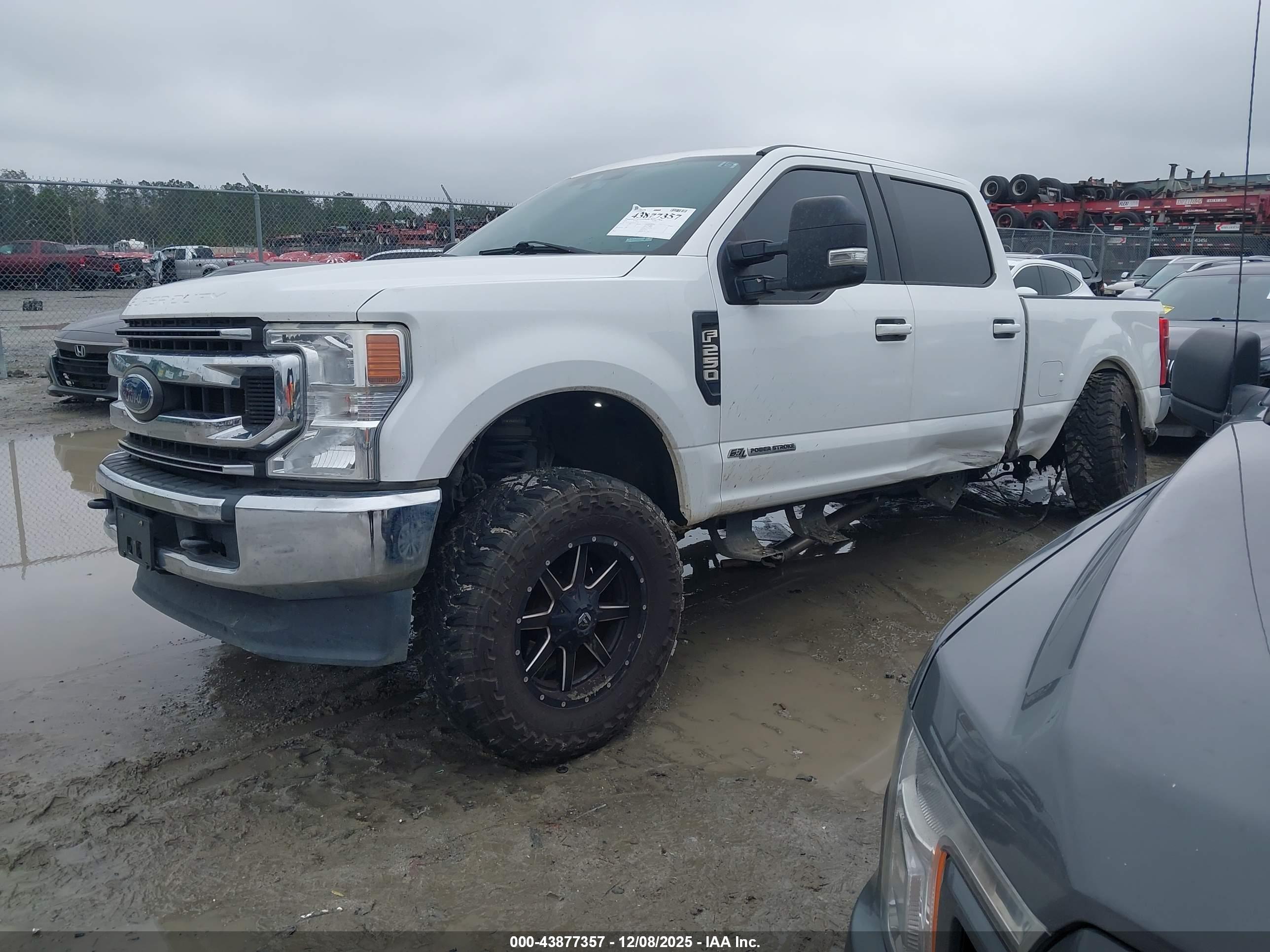 FORD F-250 image 2