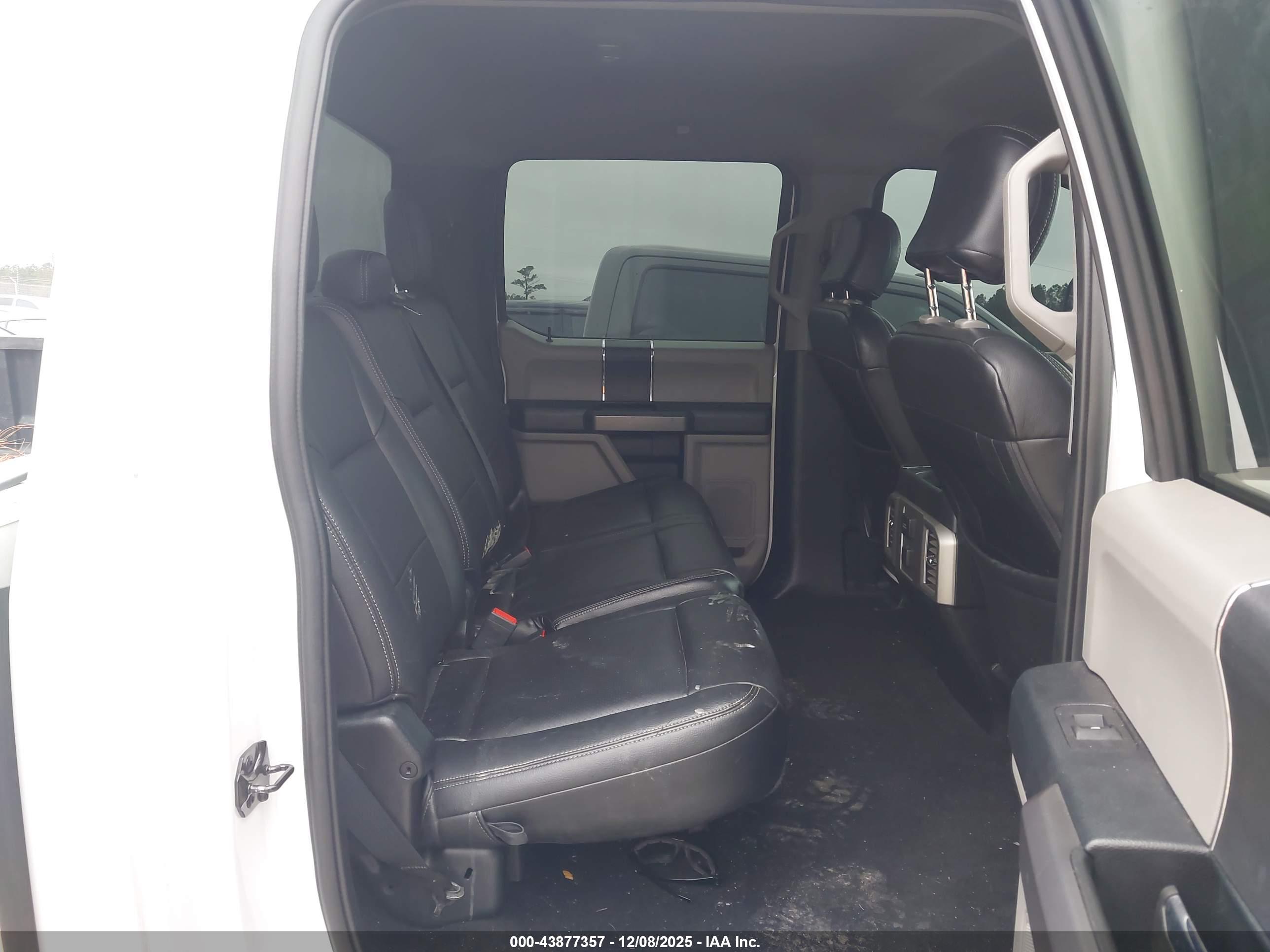 FORD F-250 image 8