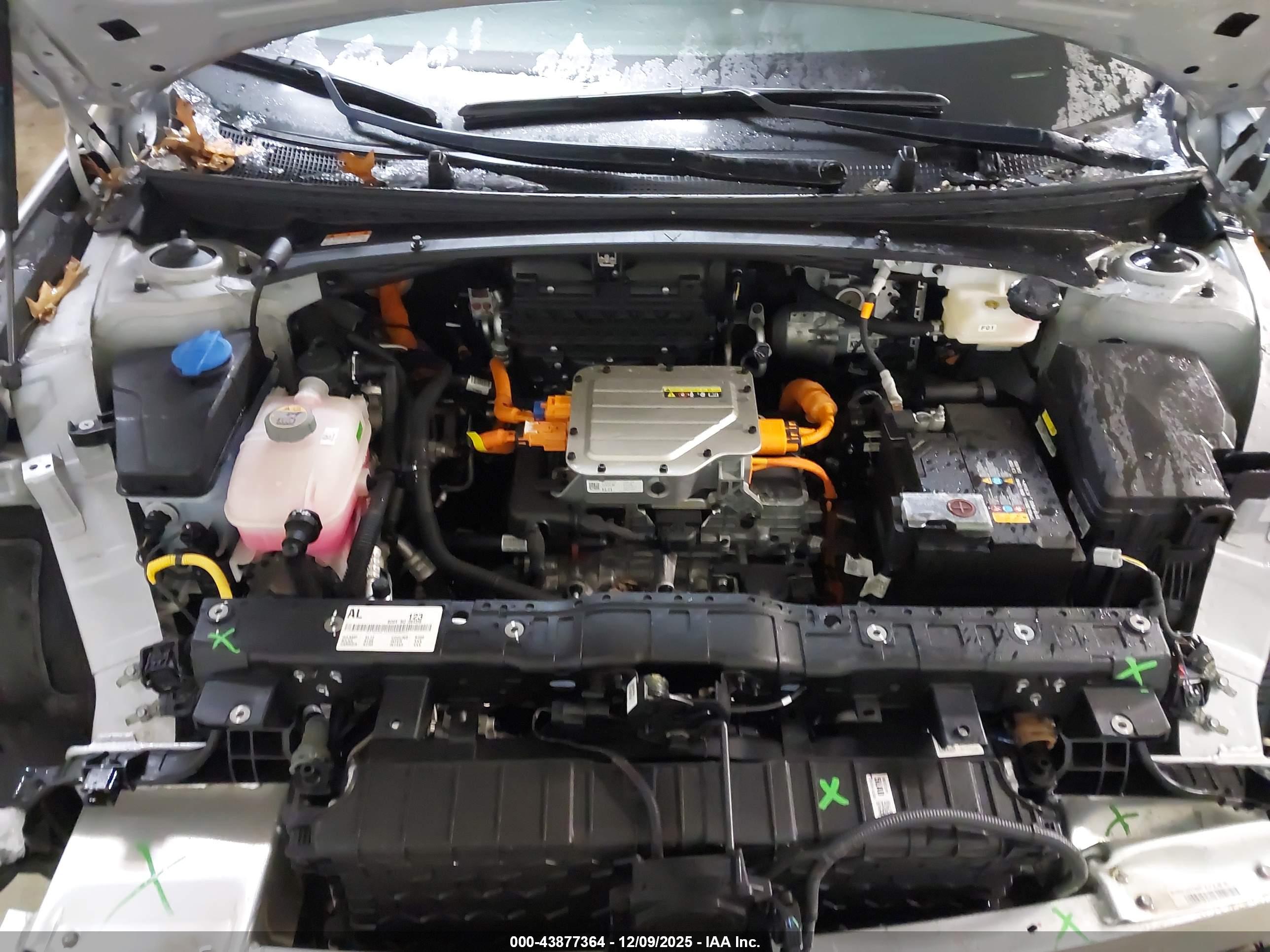HYUNDAI IONIQ image 10