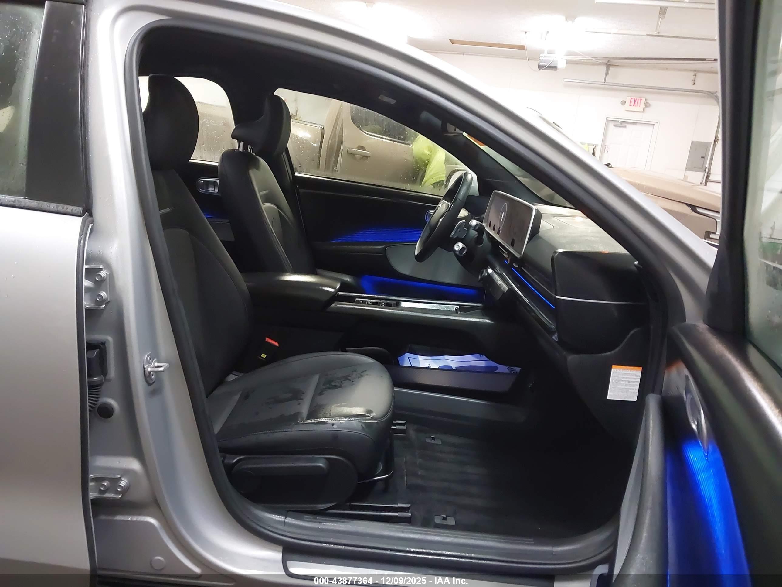 HYUNDAI IONIQ image 5