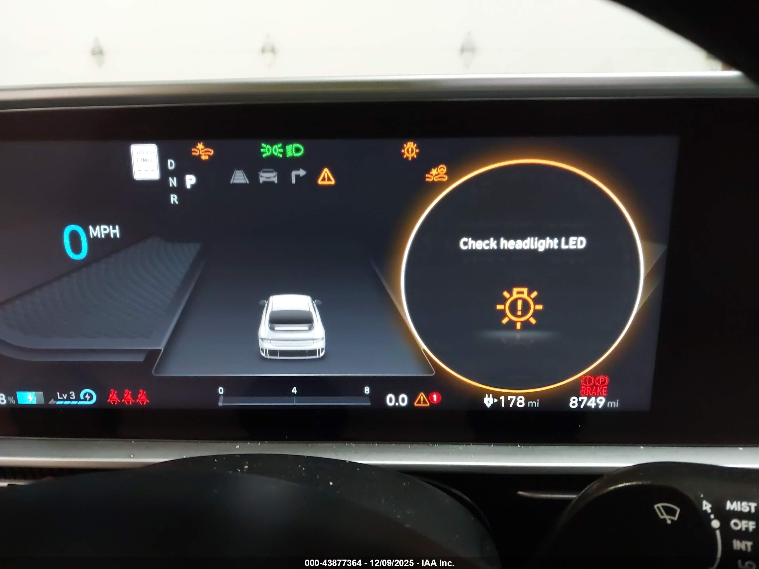 HYUNDAI IONIQ image 7