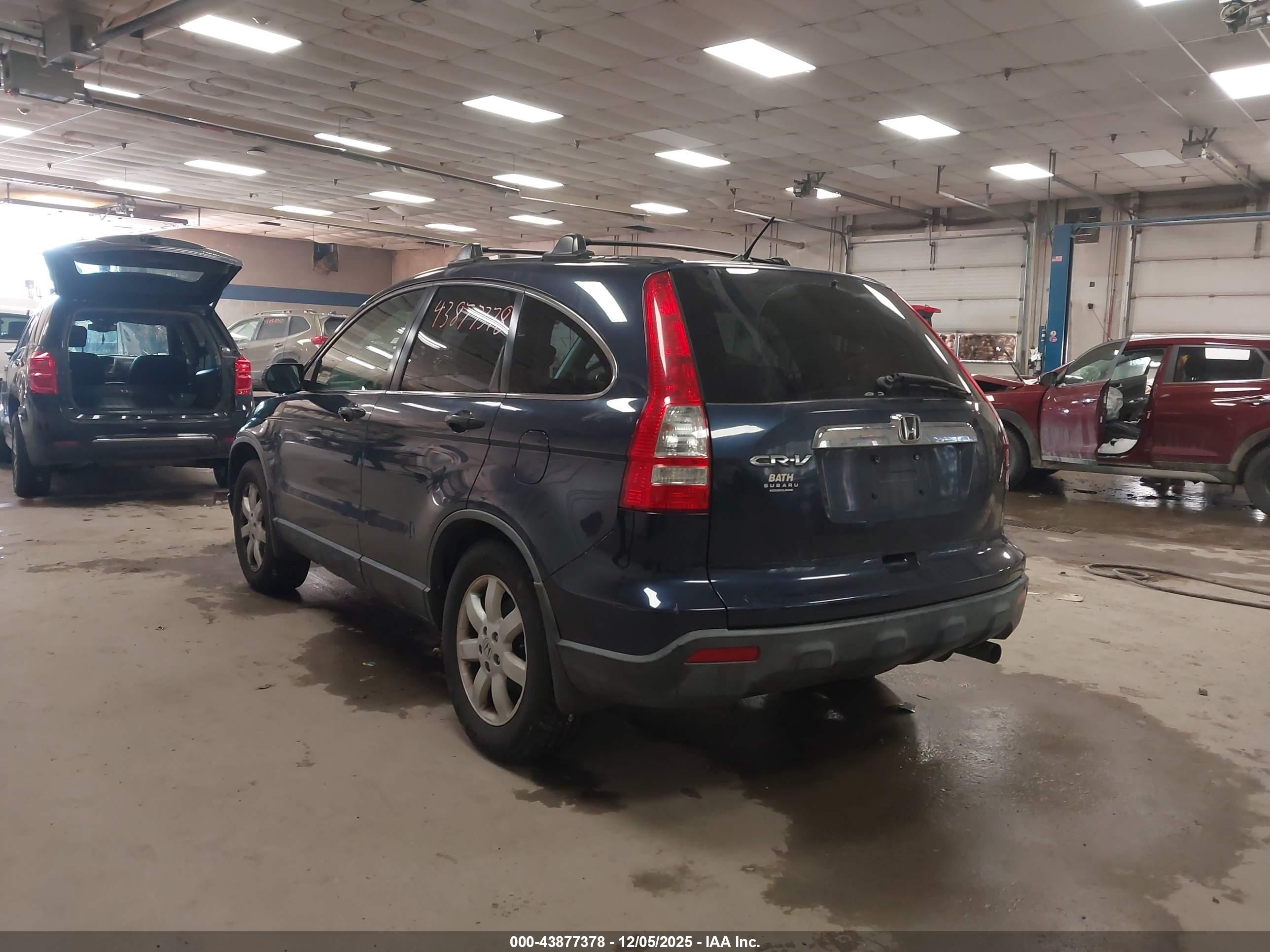 HONDA CR-V image 3