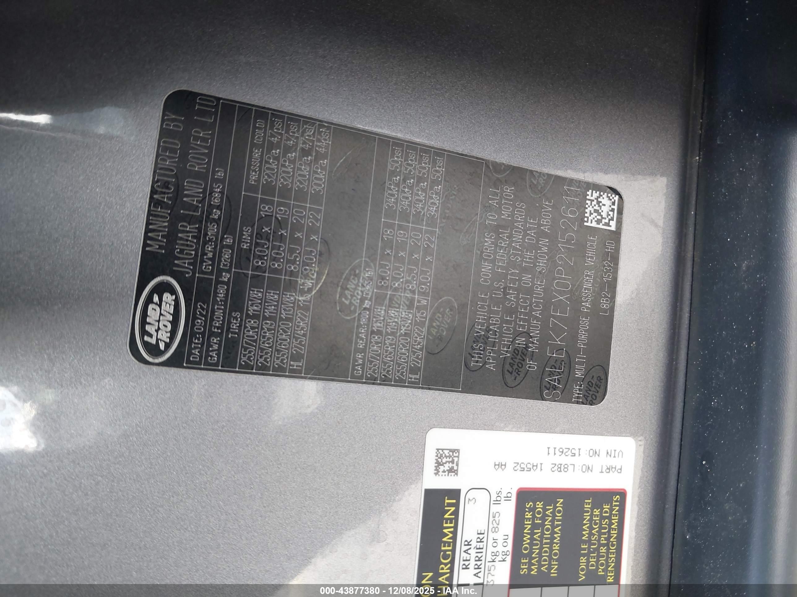LAND ROVER image 9