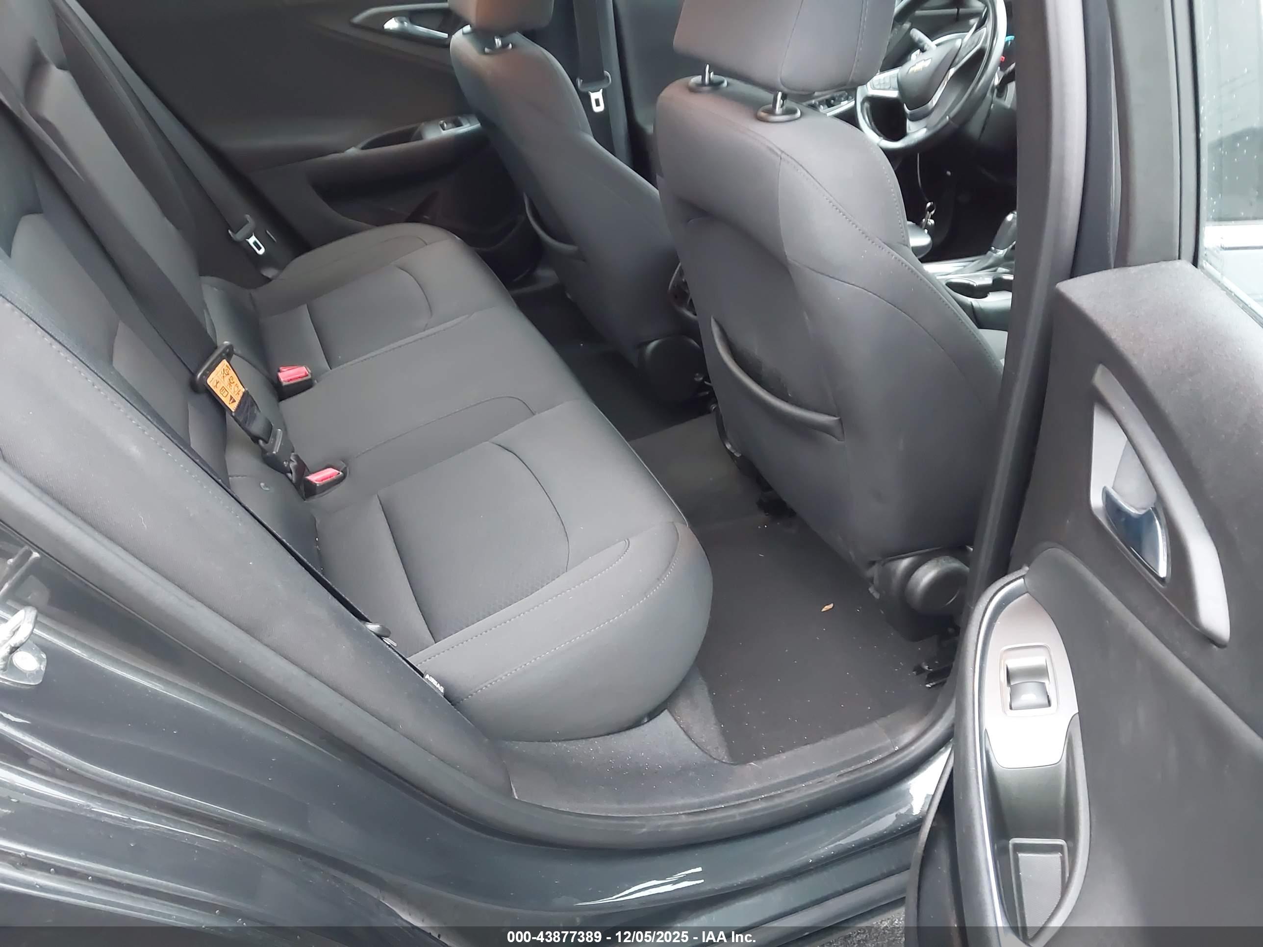 CHEVROLET MALIBU image 8