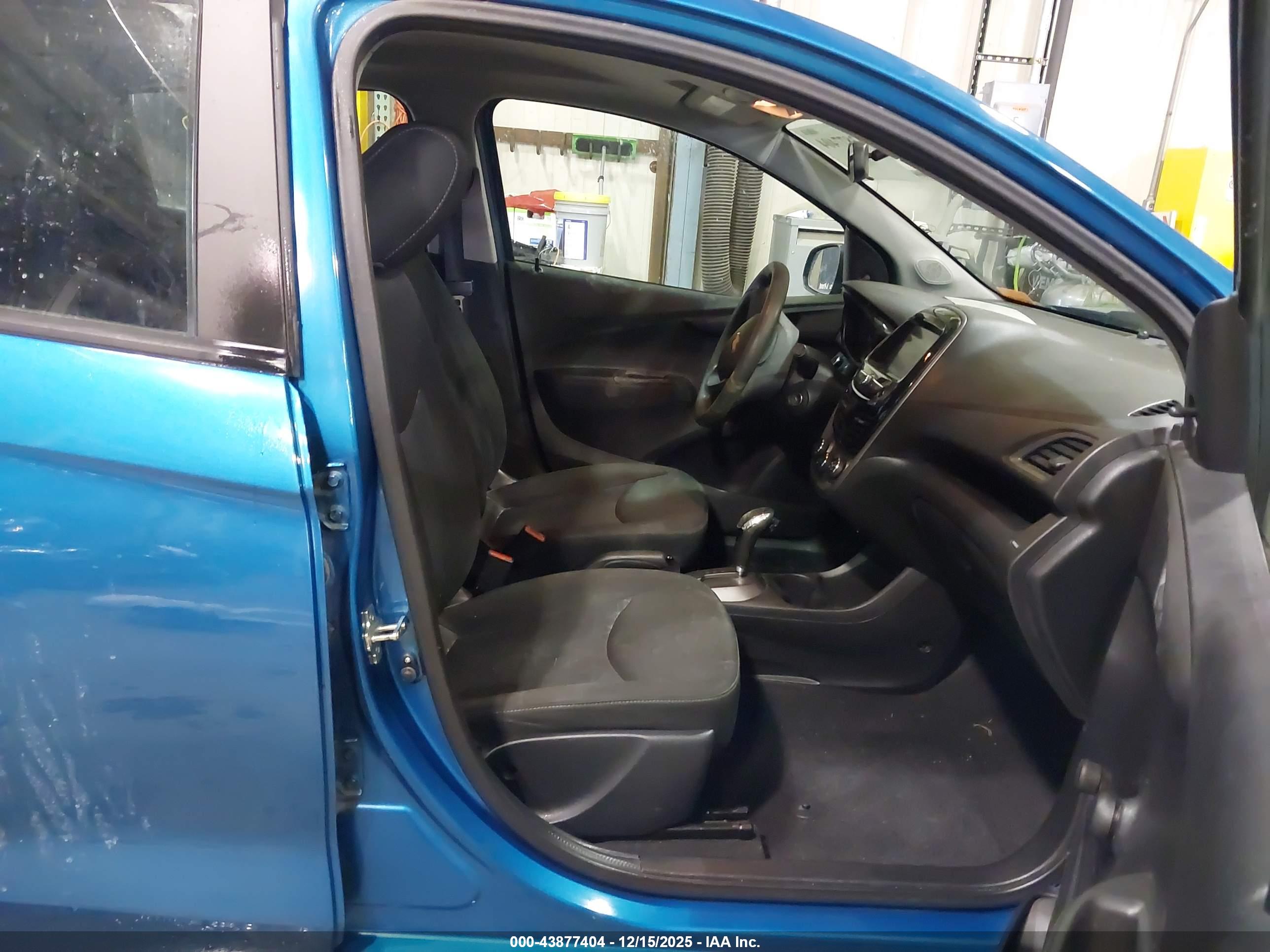 CHEVROLET SPARK image 5