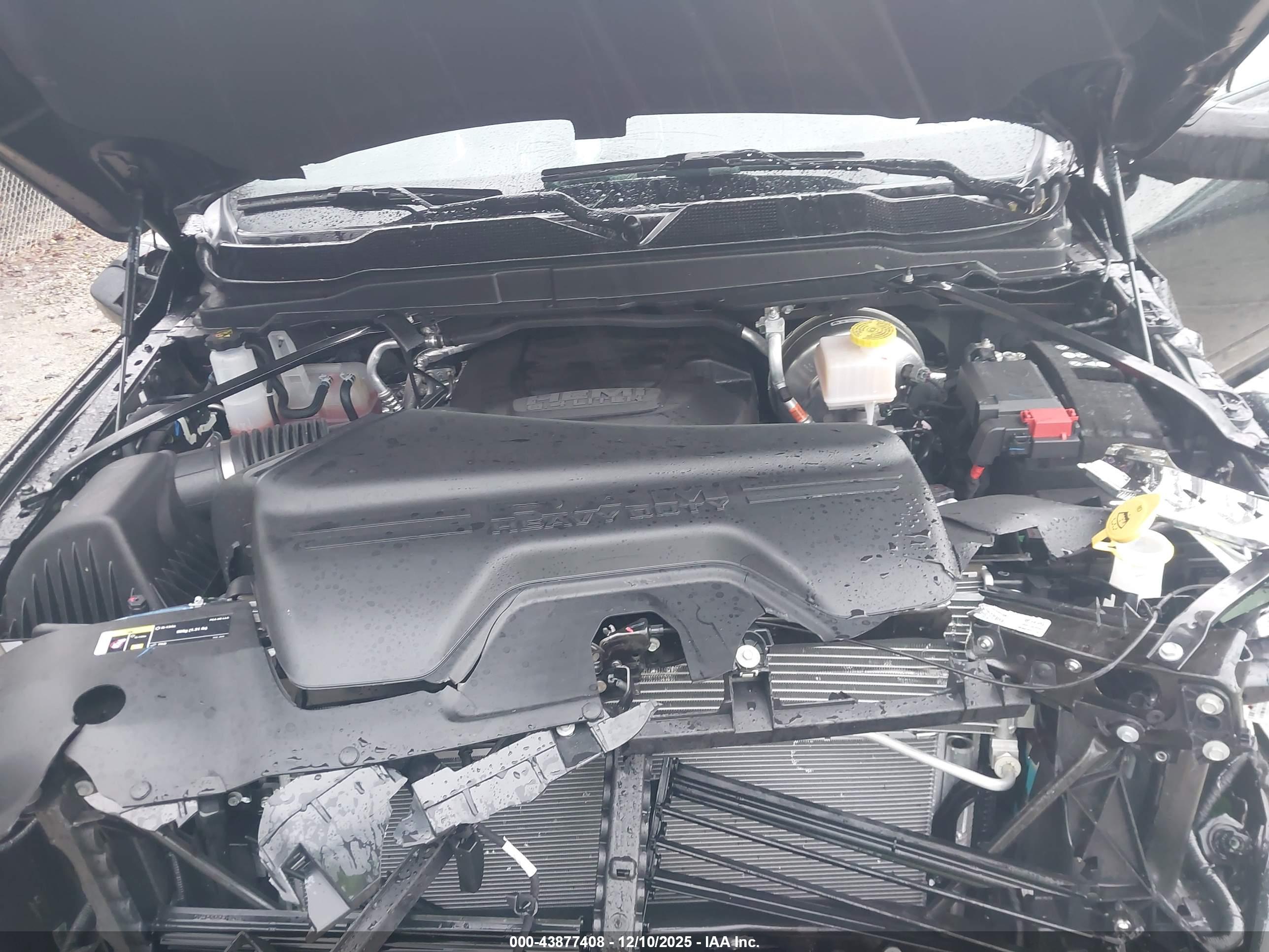RAM 2500 image 10