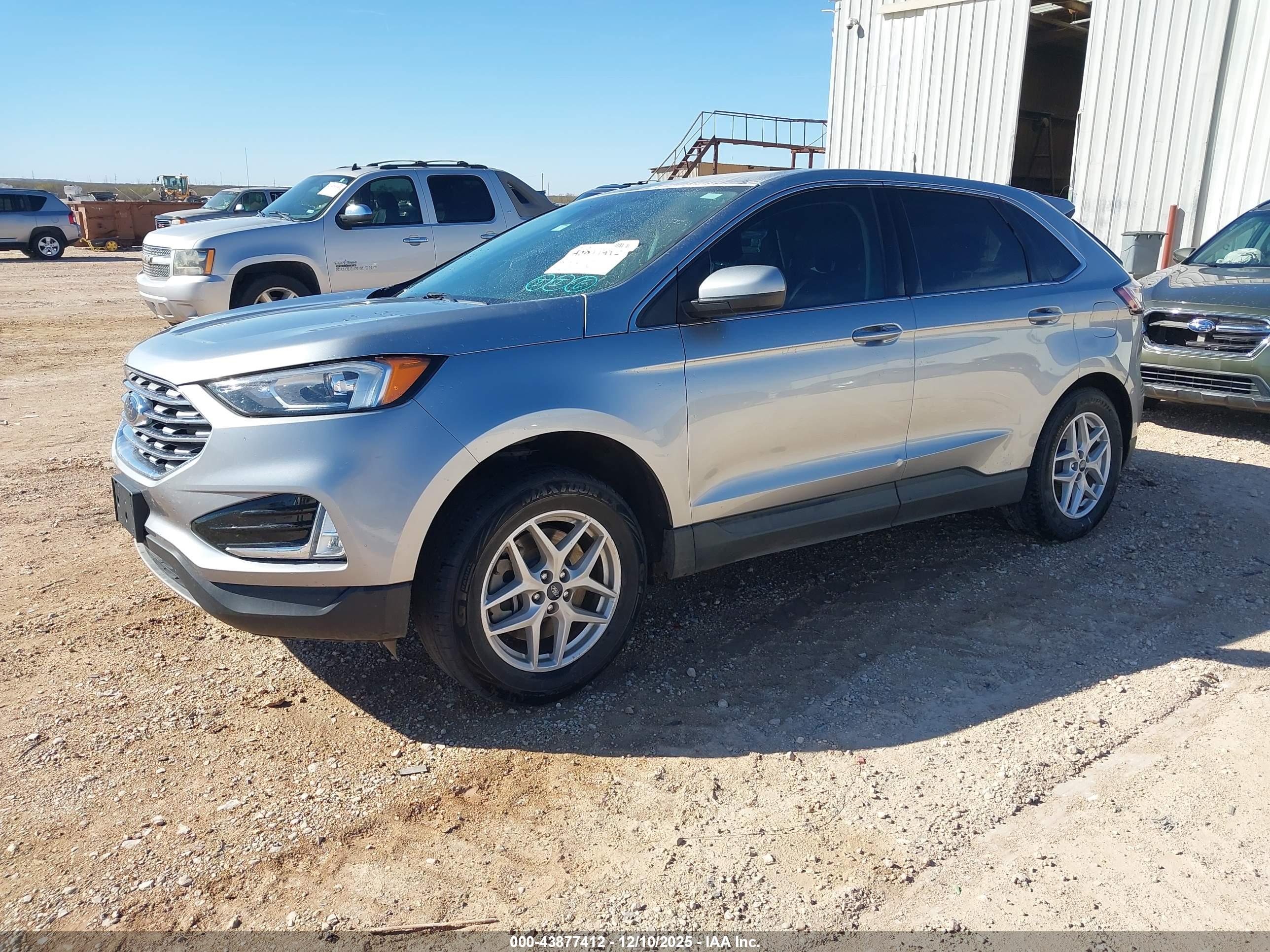 FORD EDGE image 2