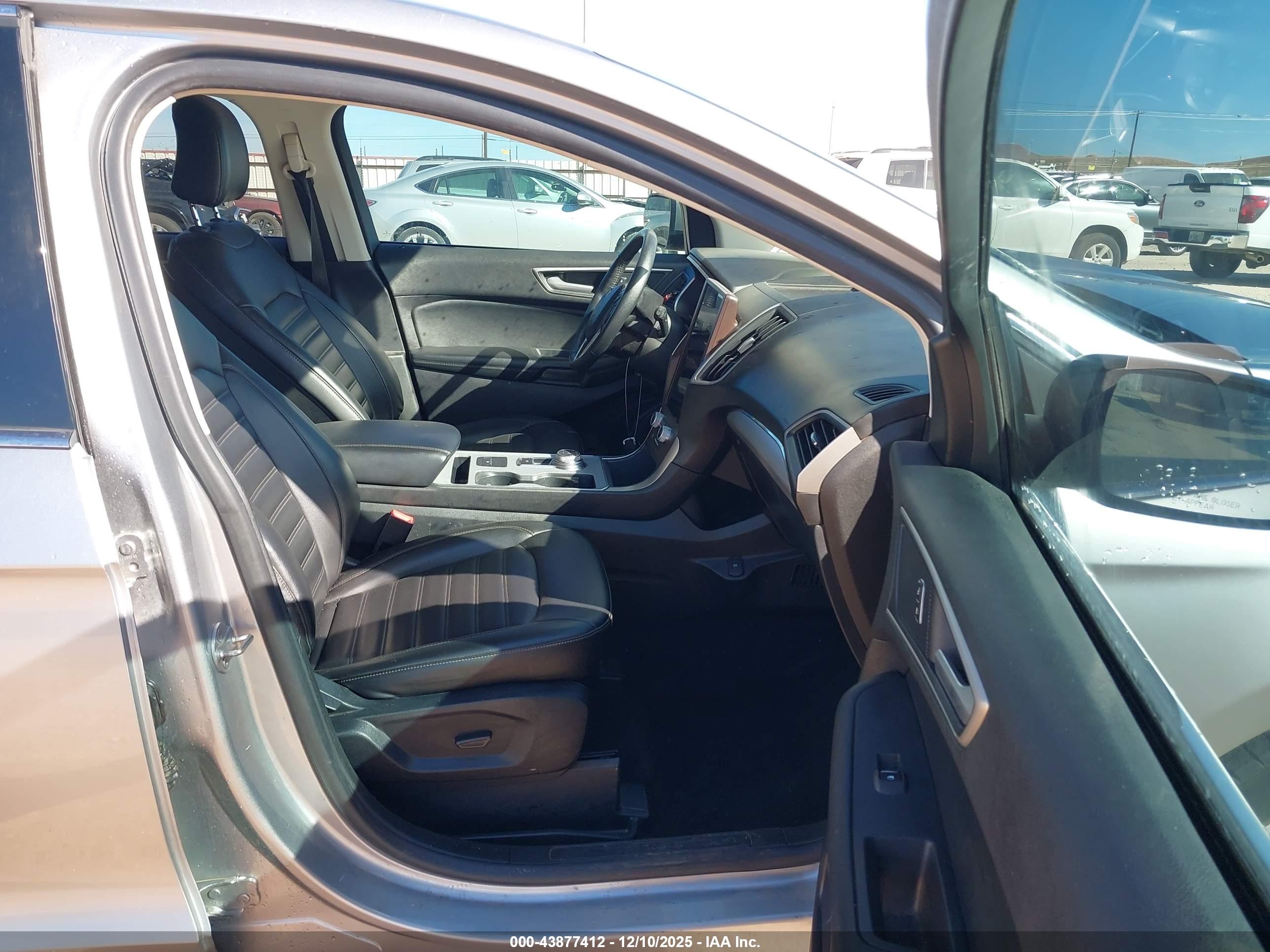 FORD EDGE image 5