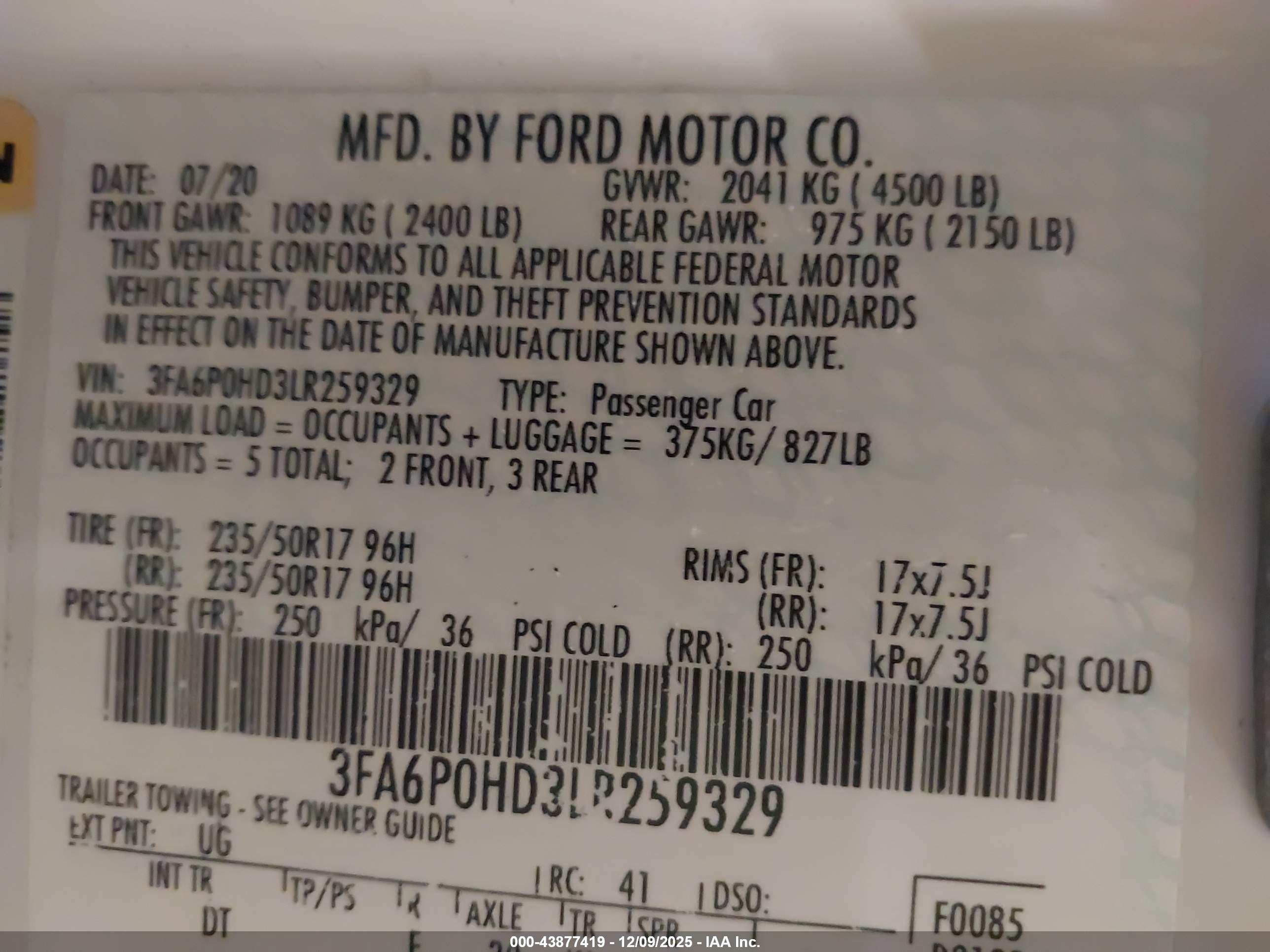 FORD FUSION image 9