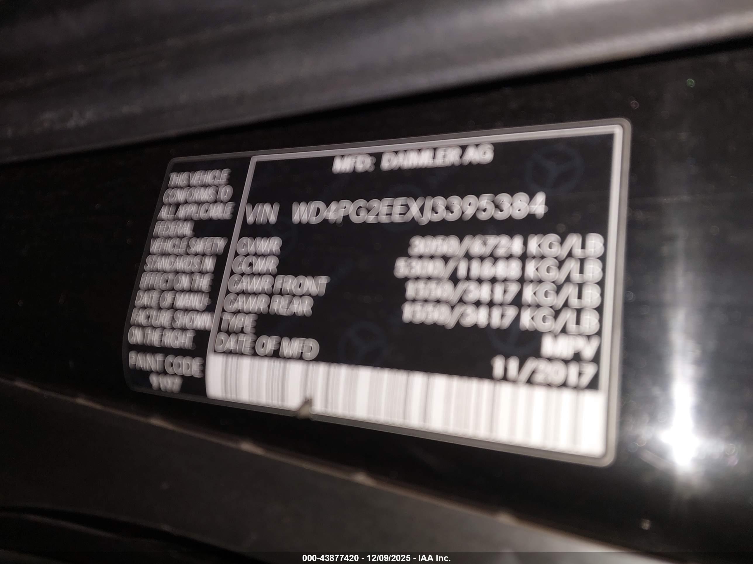 MERCEDES-BENZ METRIS image 9