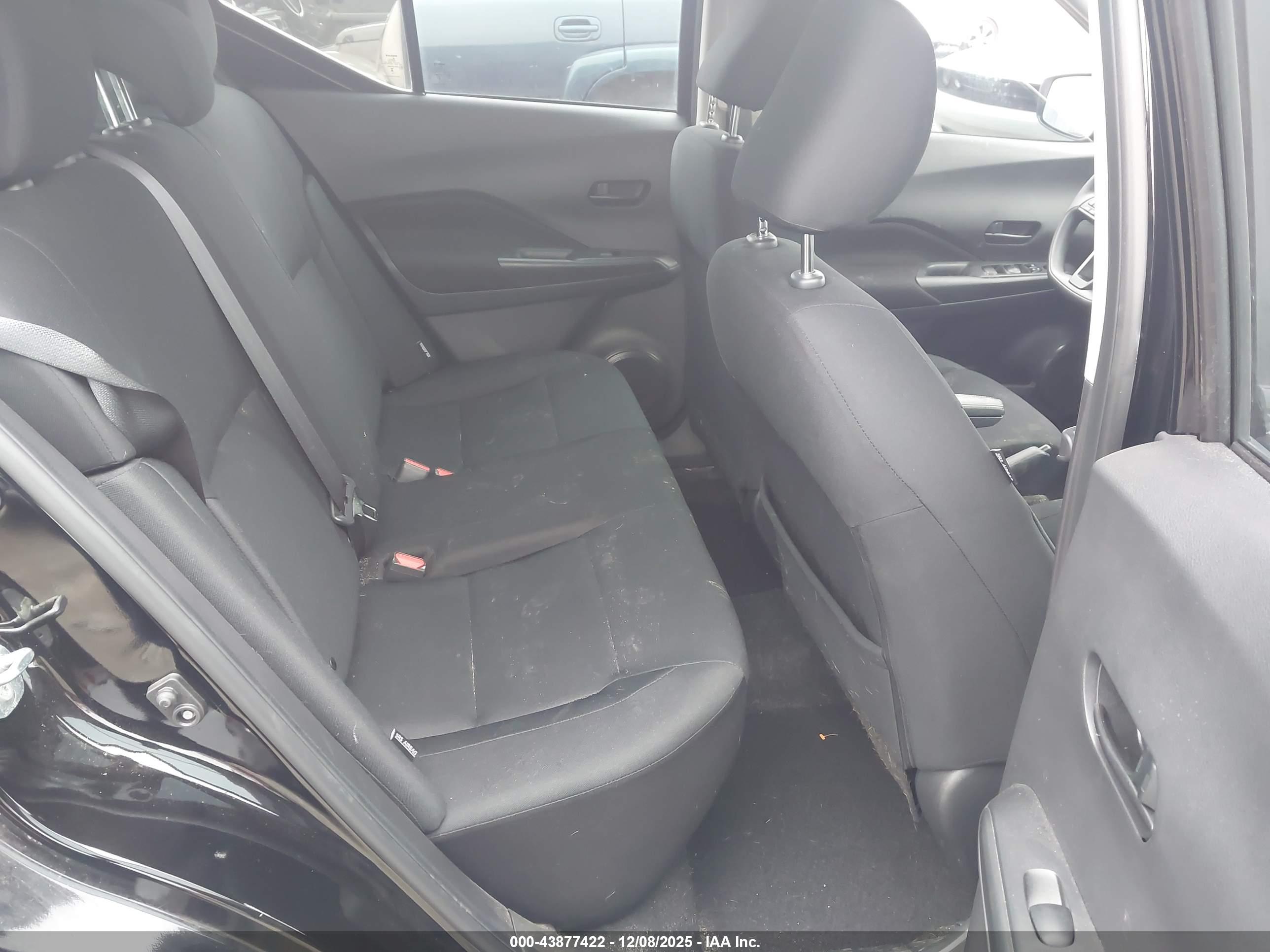 NISSAN KICKS image 8