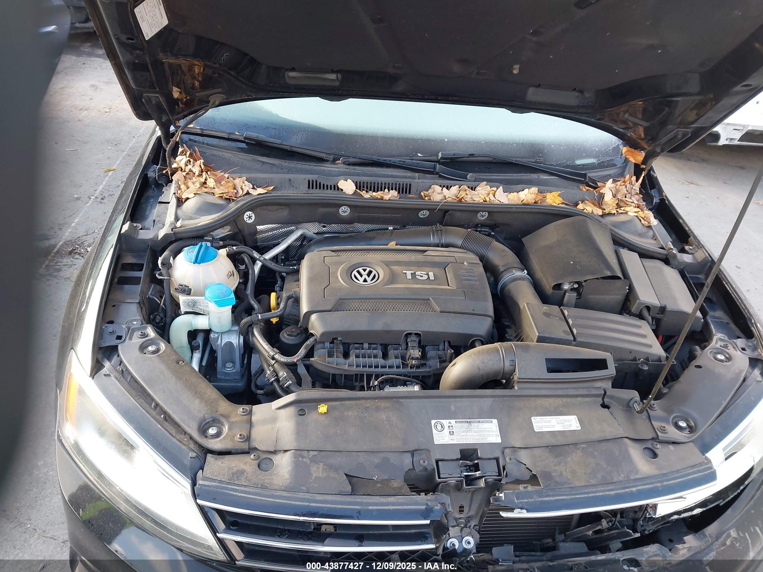 VOLKSWAGEN JETTA image 10