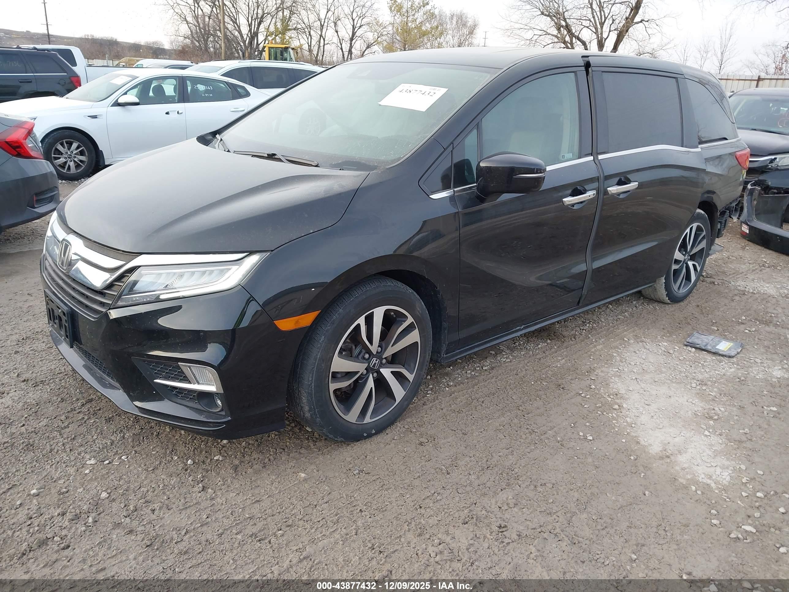 HONDA ODYSSEY image 2