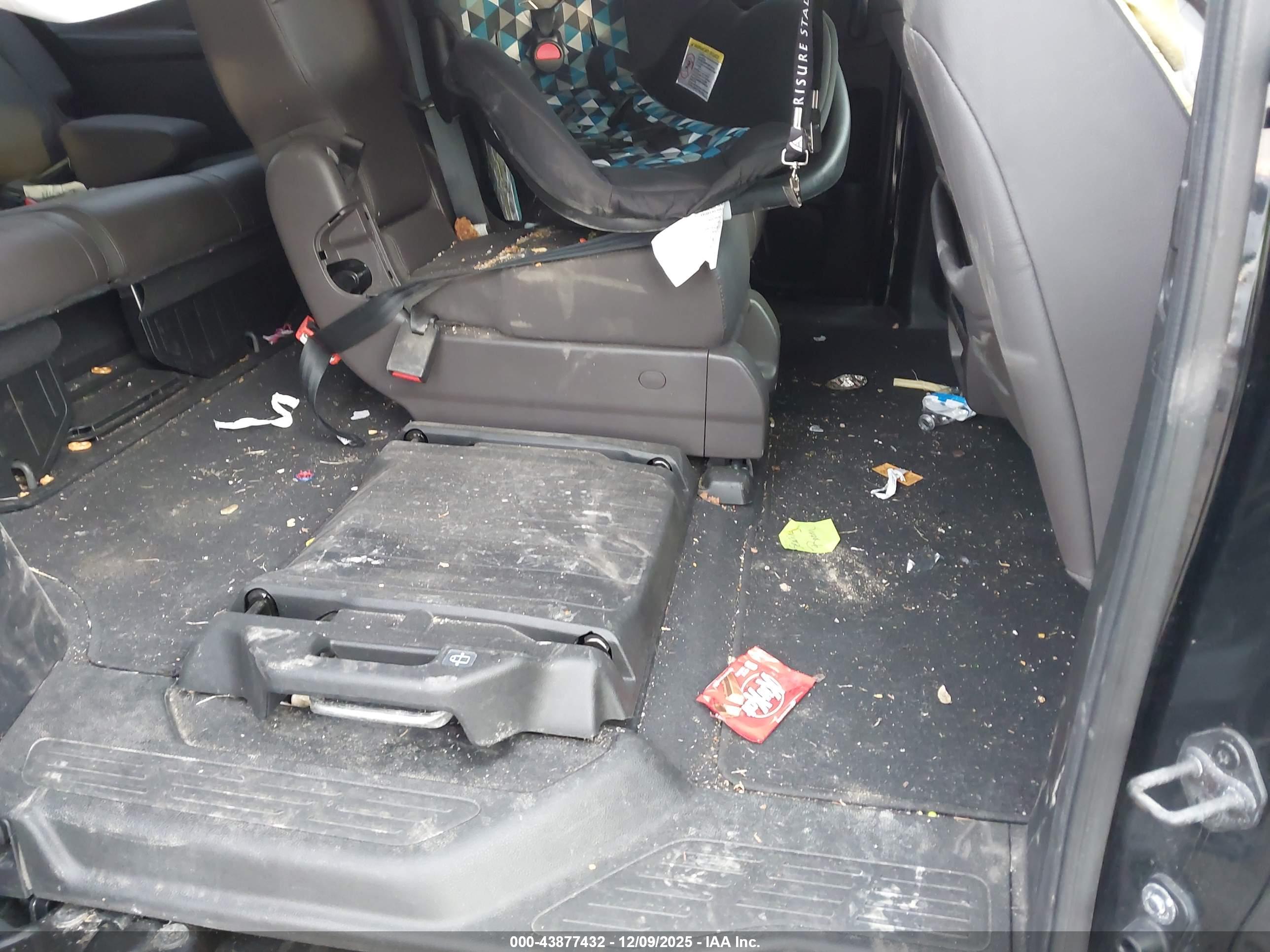 HONDA ODYSSEY image 8