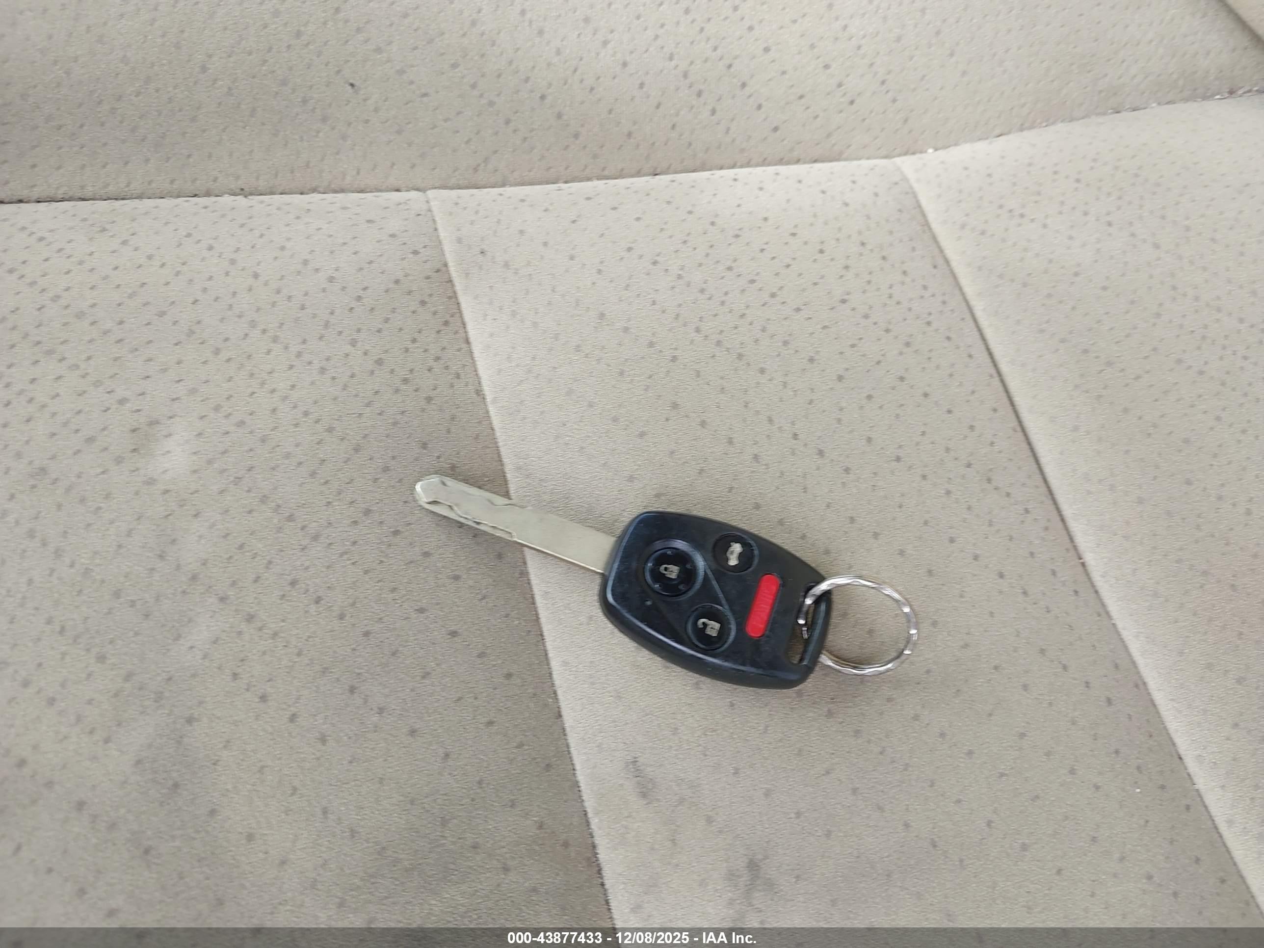 HONDA CIVIC image 11