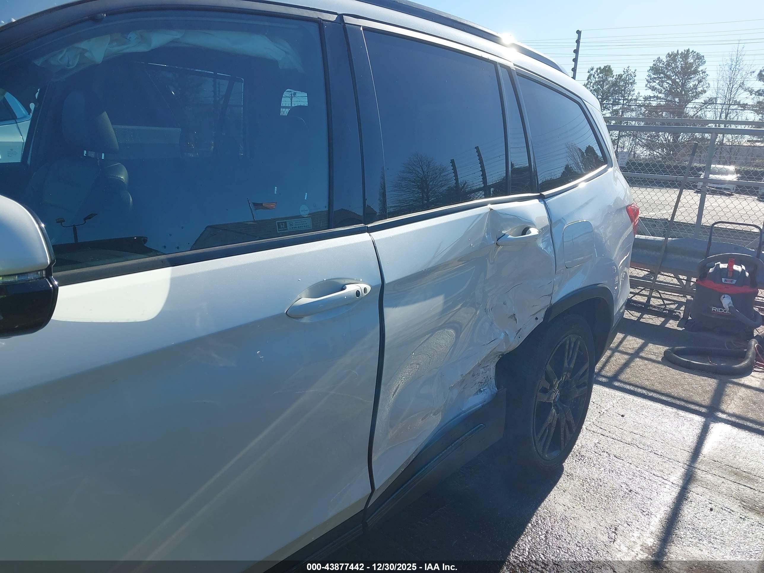 HONDA PILOT image 6