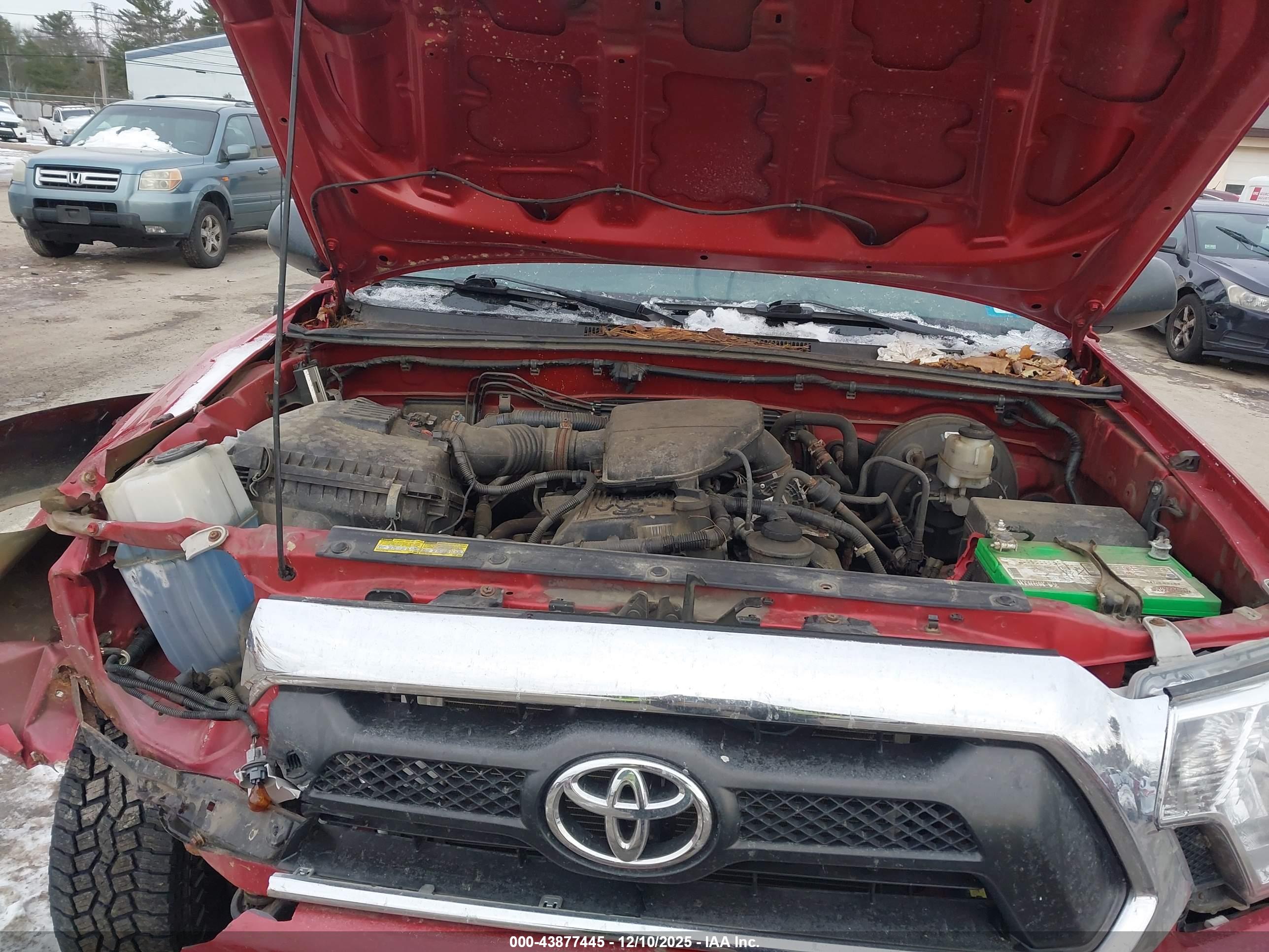 TOYOTA TACOMA image 10