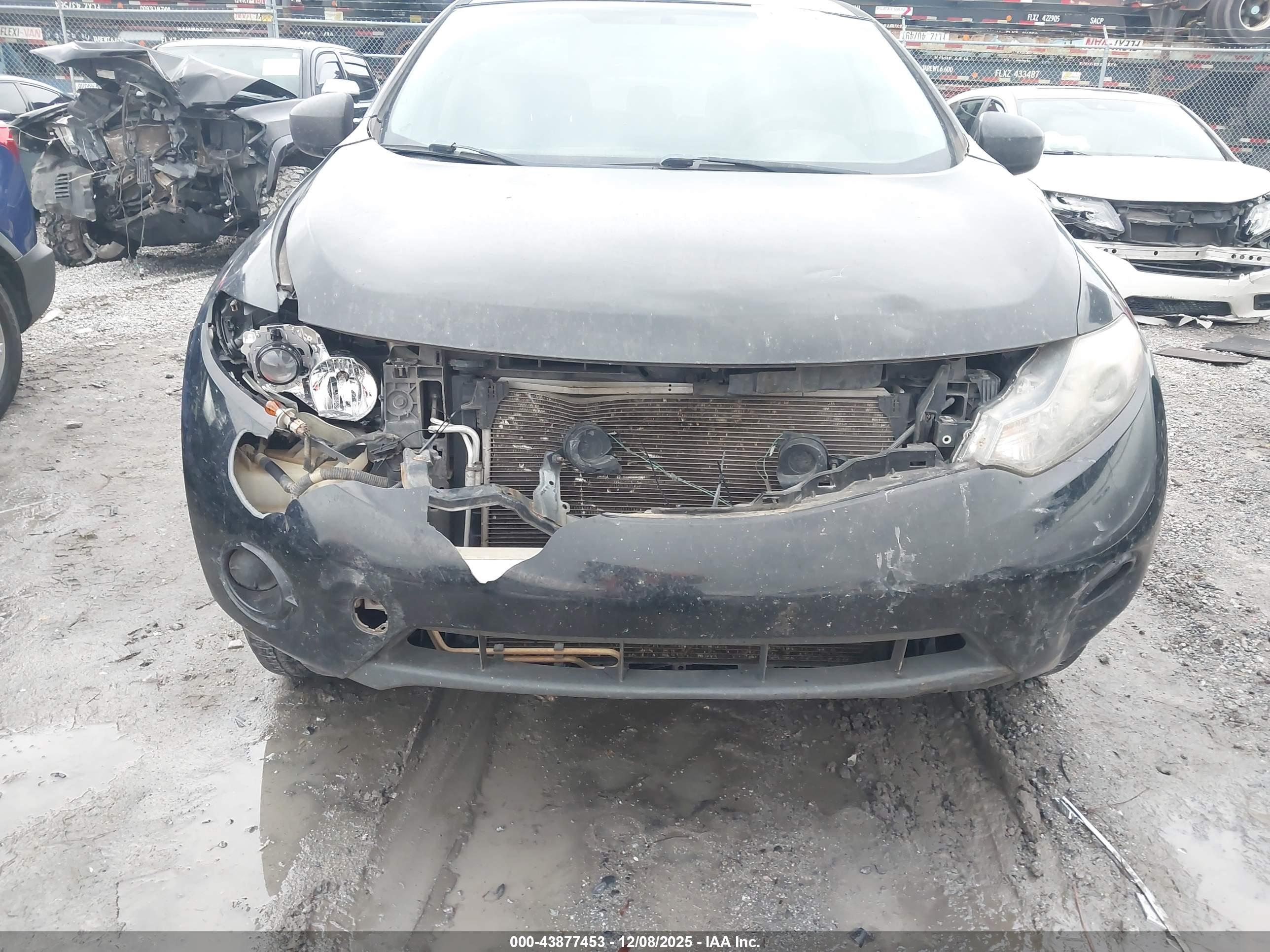 NISSAN MURANO image 6