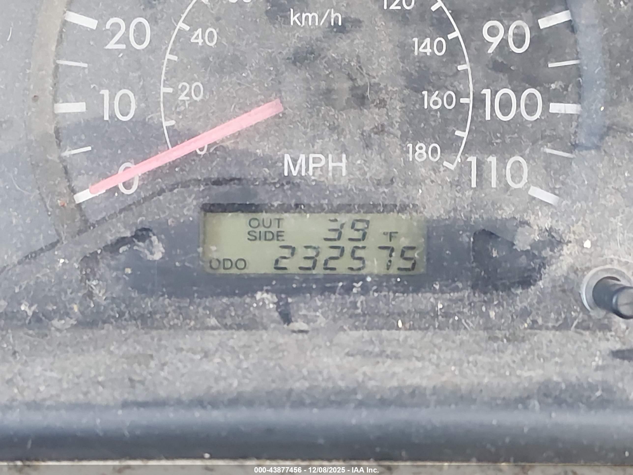 TOYOTA COROLLA image 7